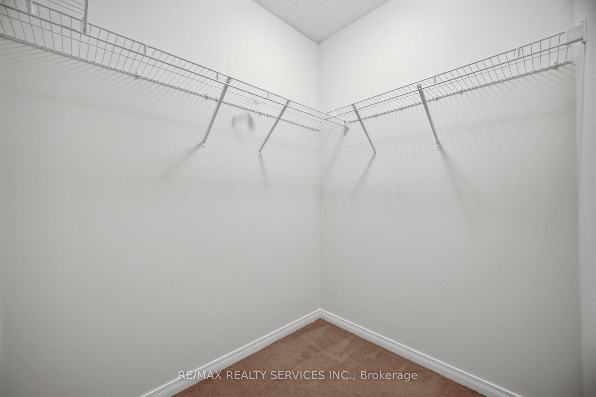 Photo 49 of 98 Teal Crest Circle, Brampton, Credit Valley — HOMEH