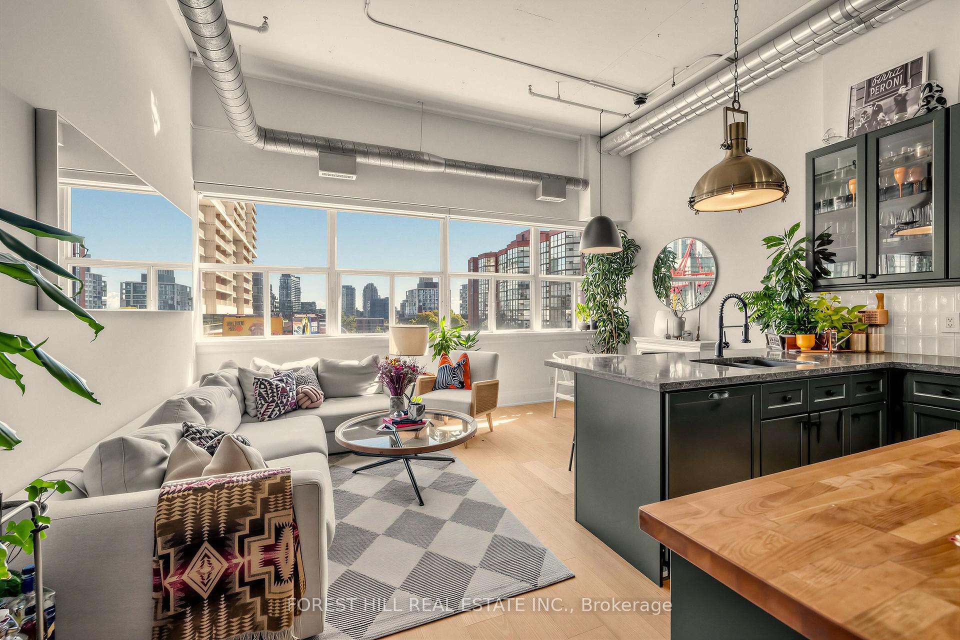 Photo 1 of Unit 518, 700 King Street W, Toronto, Niagara — HOMEH