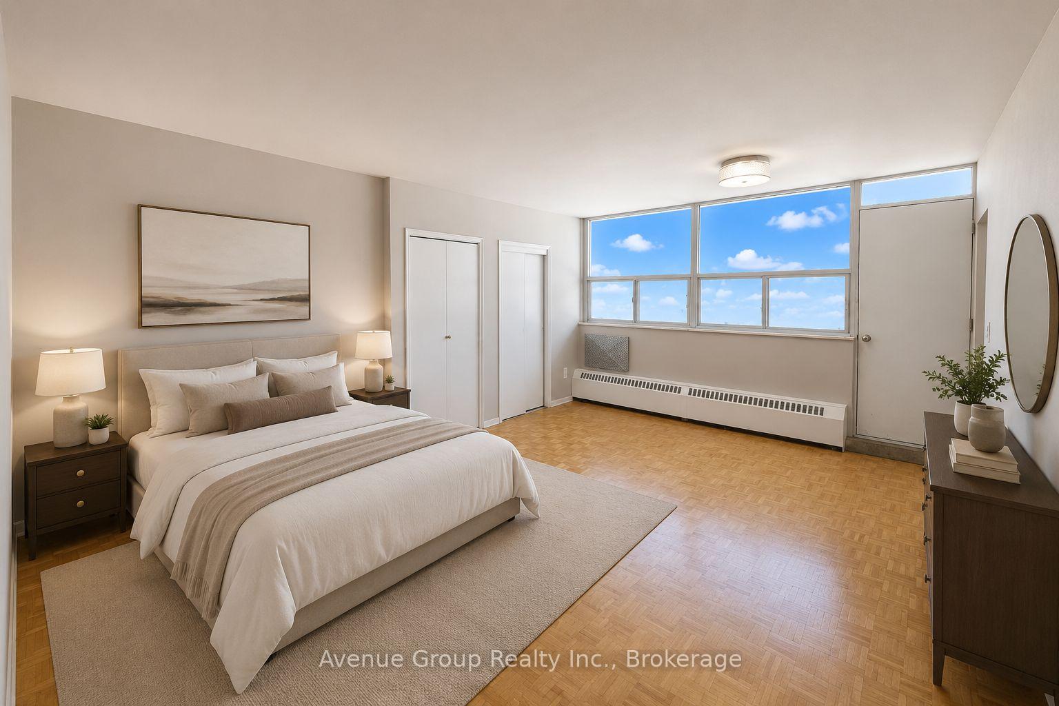 Front of Unit 1501, 120 Shelborne Avenue