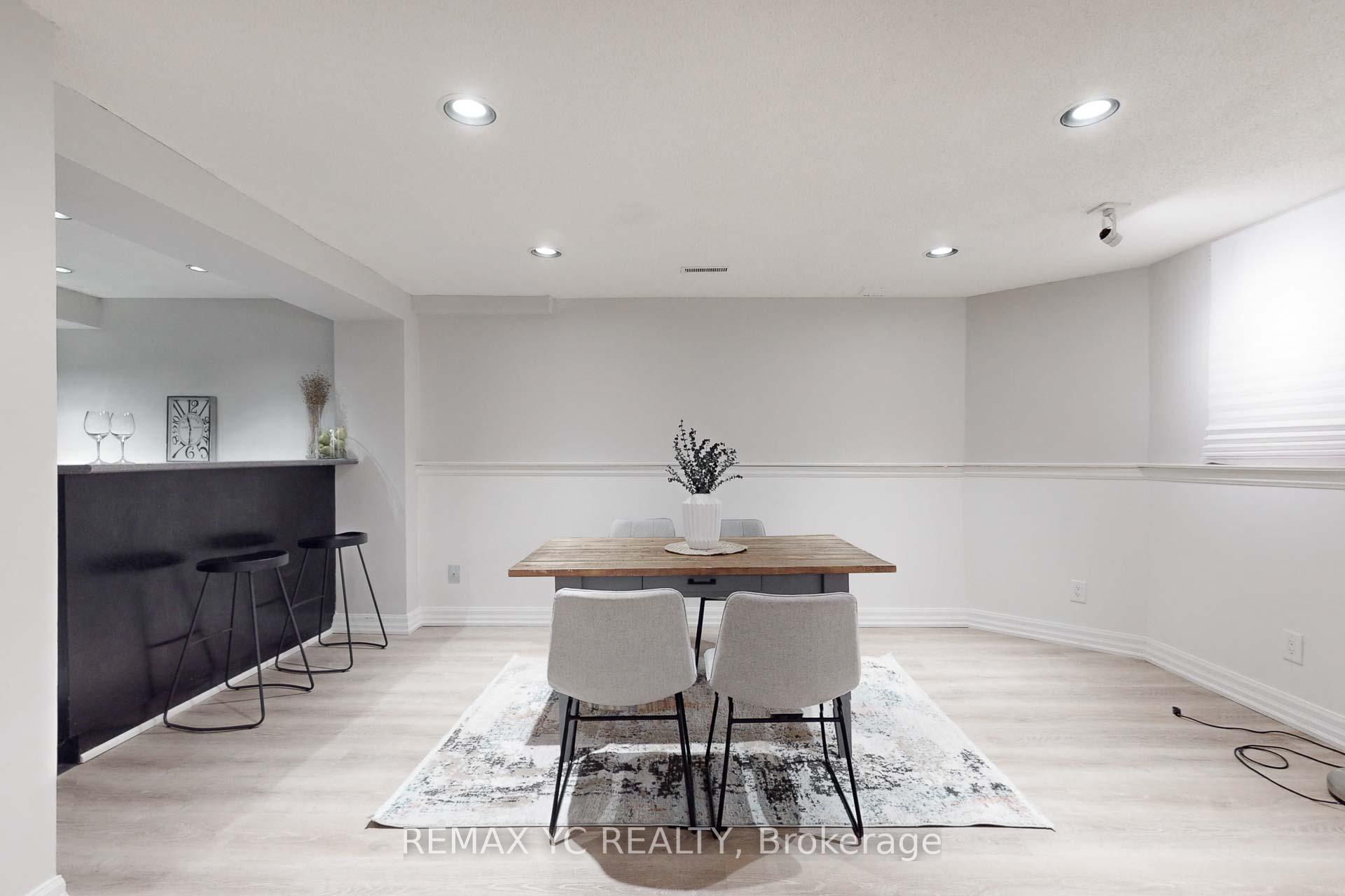 Photo 7 of Unit Lower, 4 Theobalds Circle, Richmond Hill, Mill Pond — HOMEH