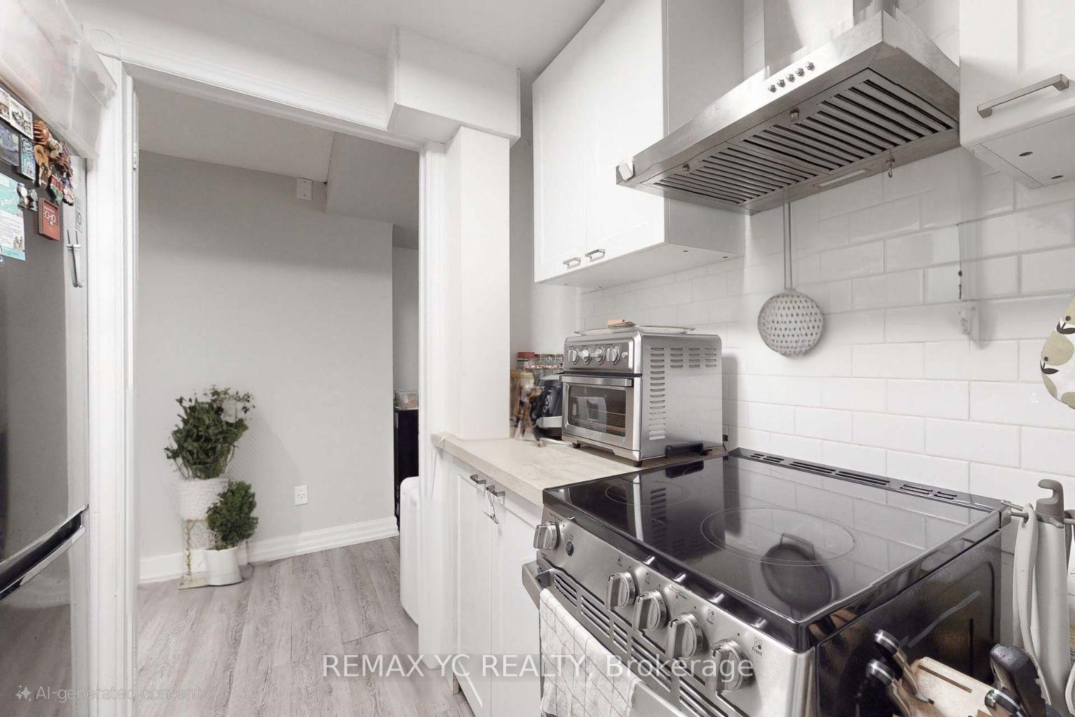 Photo 16 of Unit Lower, 4 Theobalds Circle, Richmond Hill, Mill Pond — HOMEH