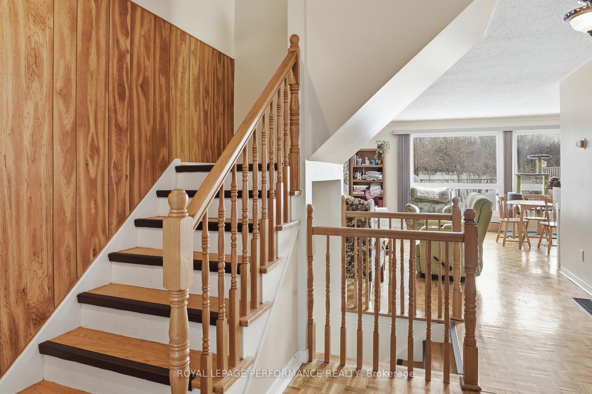 Photo 4 of Unit 94, 249 Romulus Private, Ottawa, Carson Meadows — HOMEH