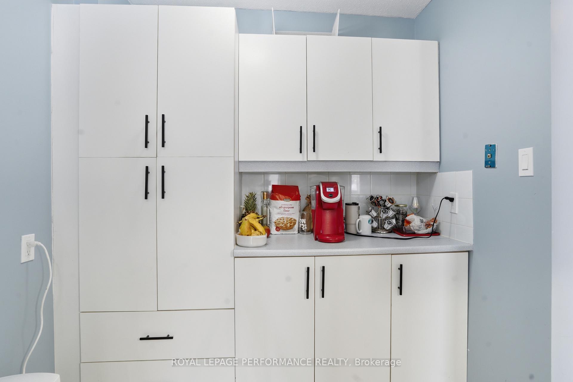 Photo 12 of Unit 94, 249 Romulus Private, Ottawa, Carson Meadows — HOMEH