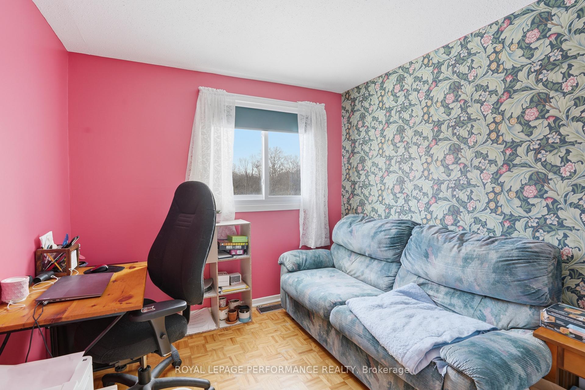 Photo 14 of Unit 94, 249 Romulus Private, Ottawa, Carson Meadows — HOMEH