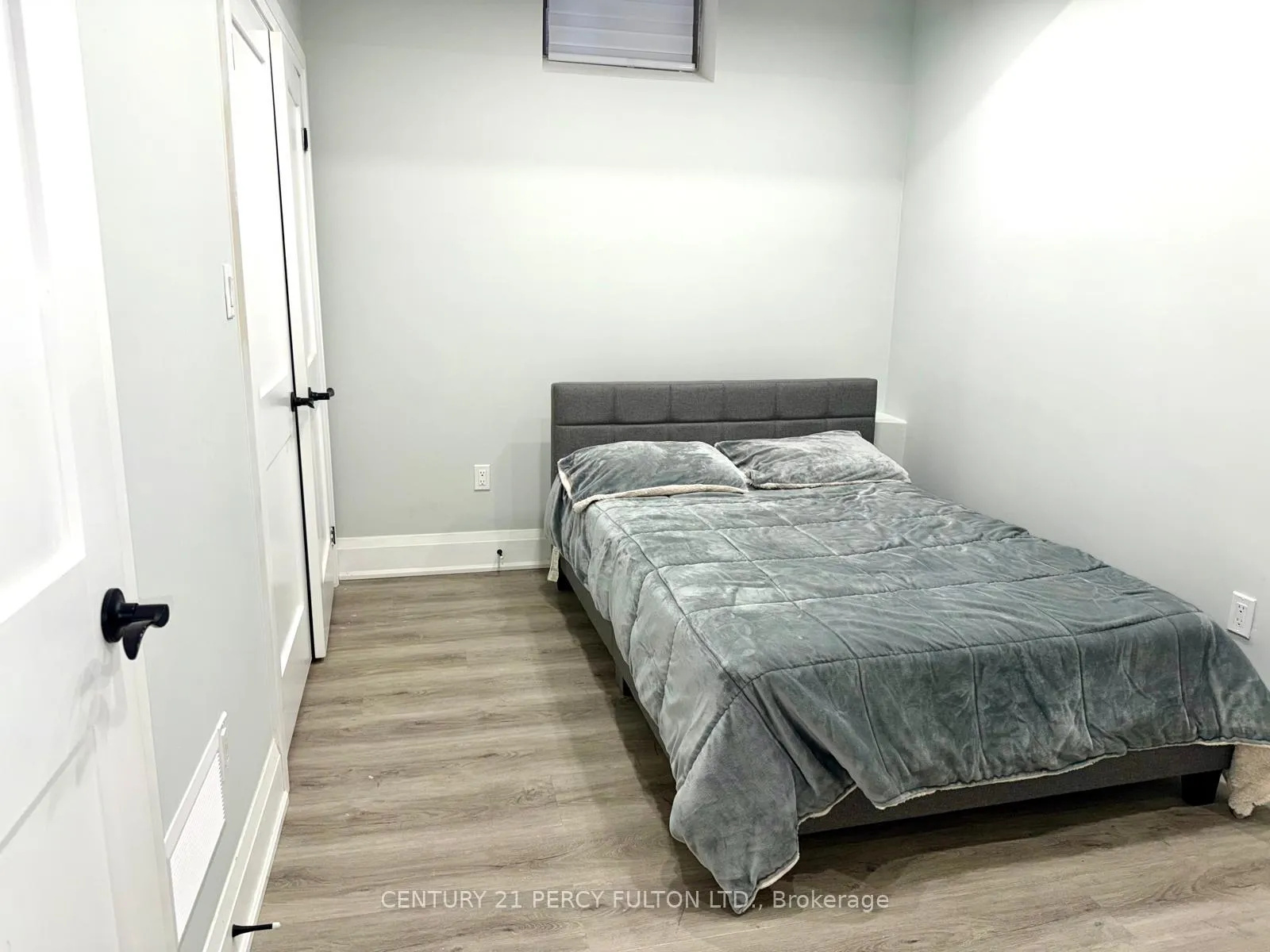 Photo 13 of Unit Bsmt, 12 Chesney Crescent, Vaughan, Kleinburg — HOMEH