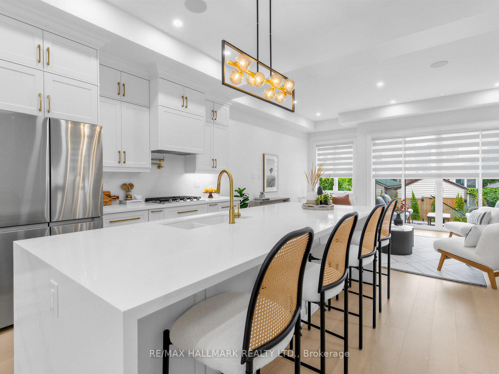 Photo 14 of 34 Roosevelt Road, Toronto, Danforth Village-East York — HOMEH