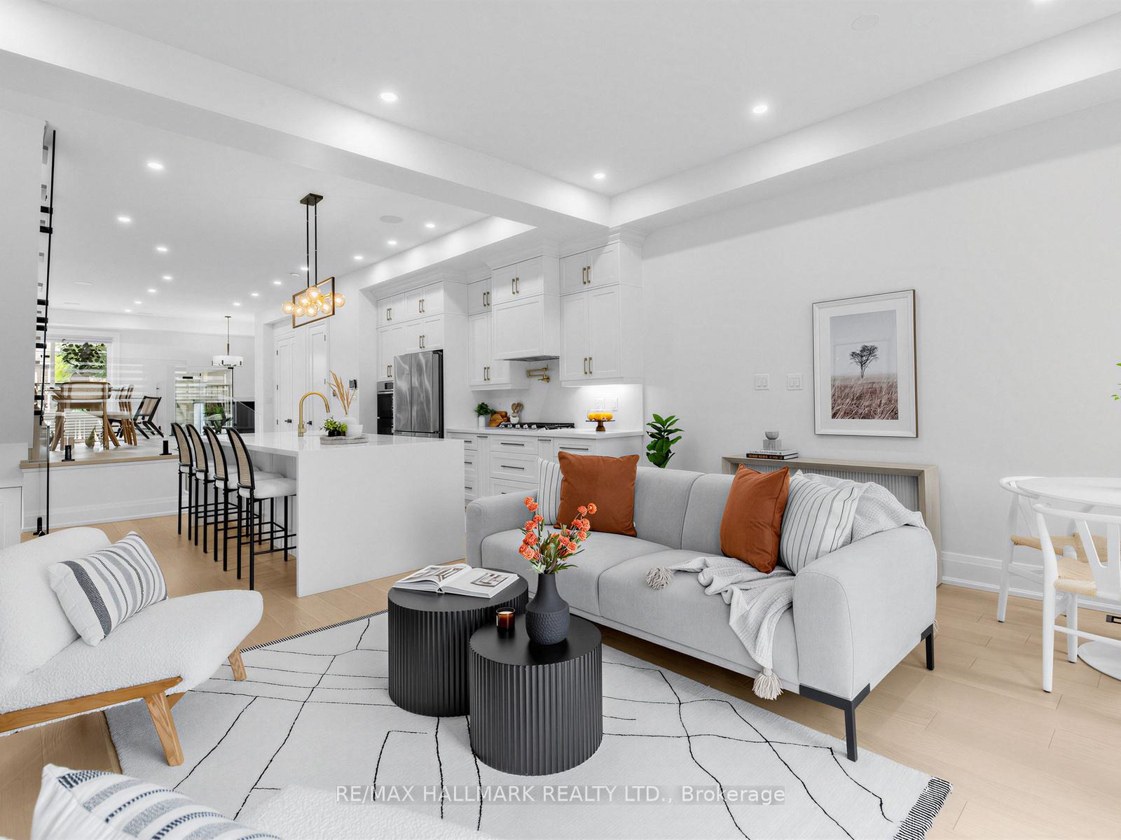 Photo 18 of 34 Roosevelt Road, Toronto, Danforth Village-East York — HOMEH
