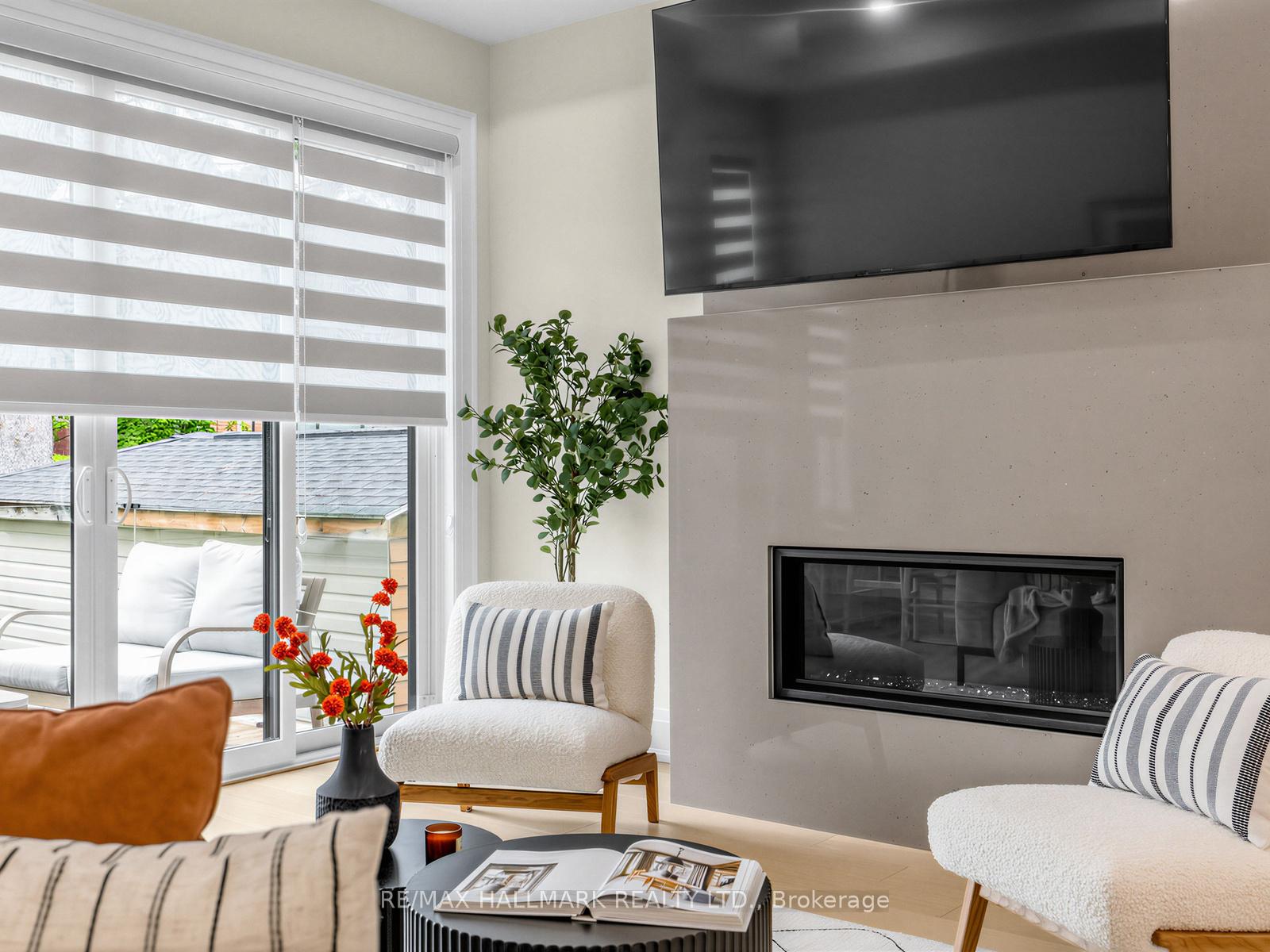 Photo 23 of 34 Roosevelt Road, Toronto, Danforth Village-East York — HOMEH