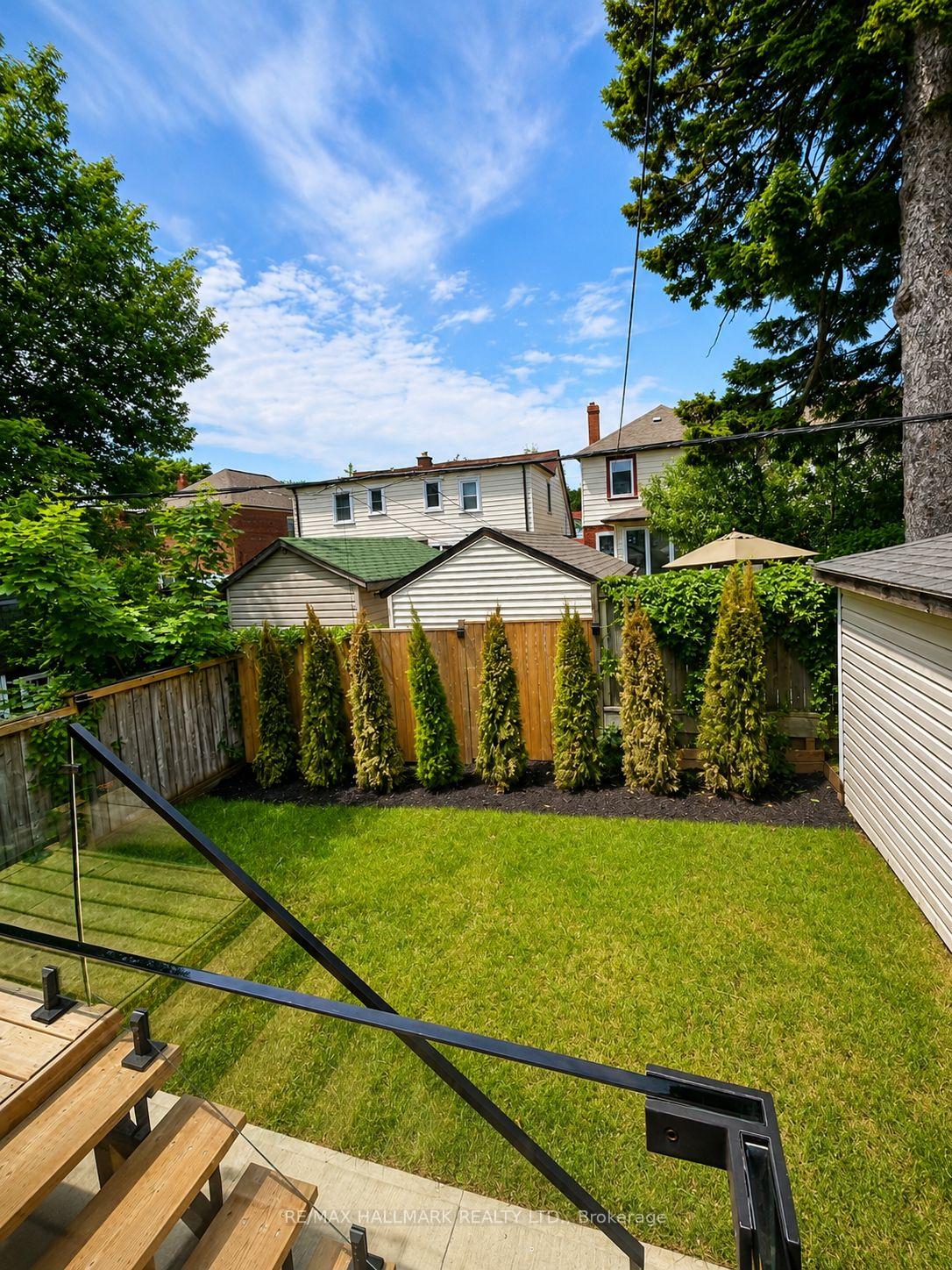Photo 46 of 34 Roosevelt Road, Toronto, Danforth Village-East York — HOMEH