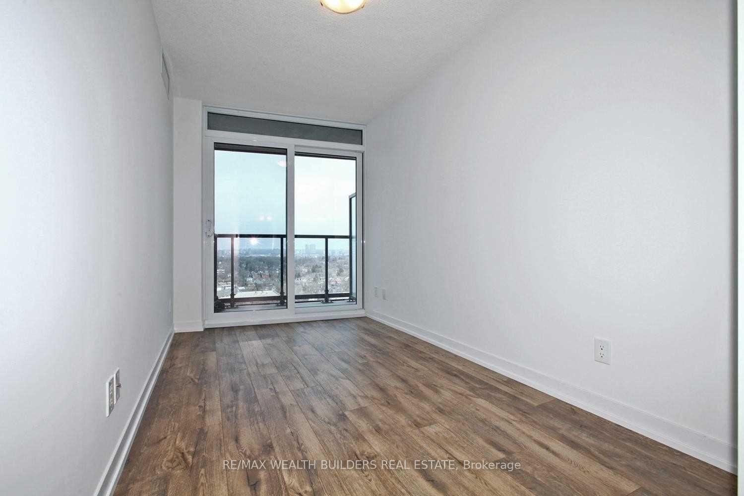Photo 2 of Unit 1513, 125 Redpath Avenue, Toronto, Mount Pleasant West — HOMEH