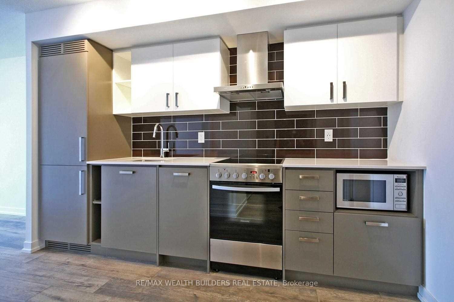Photo 13 of Unit 1513, 125 Redpath Avenue, Toronto, Mount Pleasant West — HOMEH