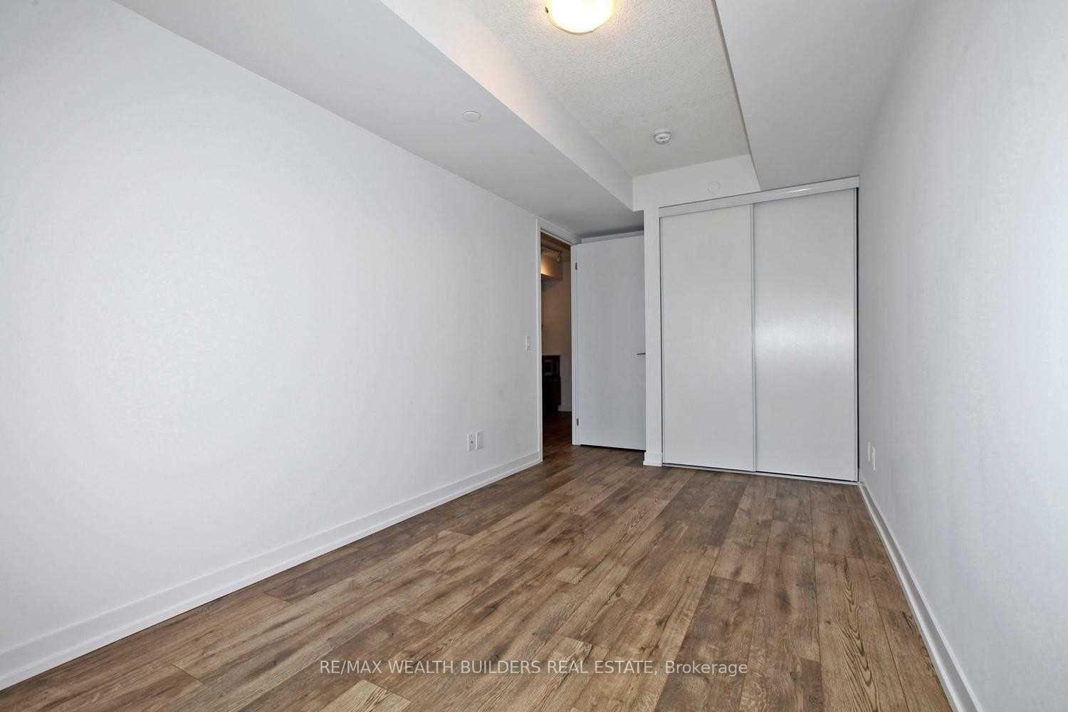 Photo 17 of Unit 1513, 125 Redpath Avenue, Toronto, Mount Pleasant West — HOMEH
