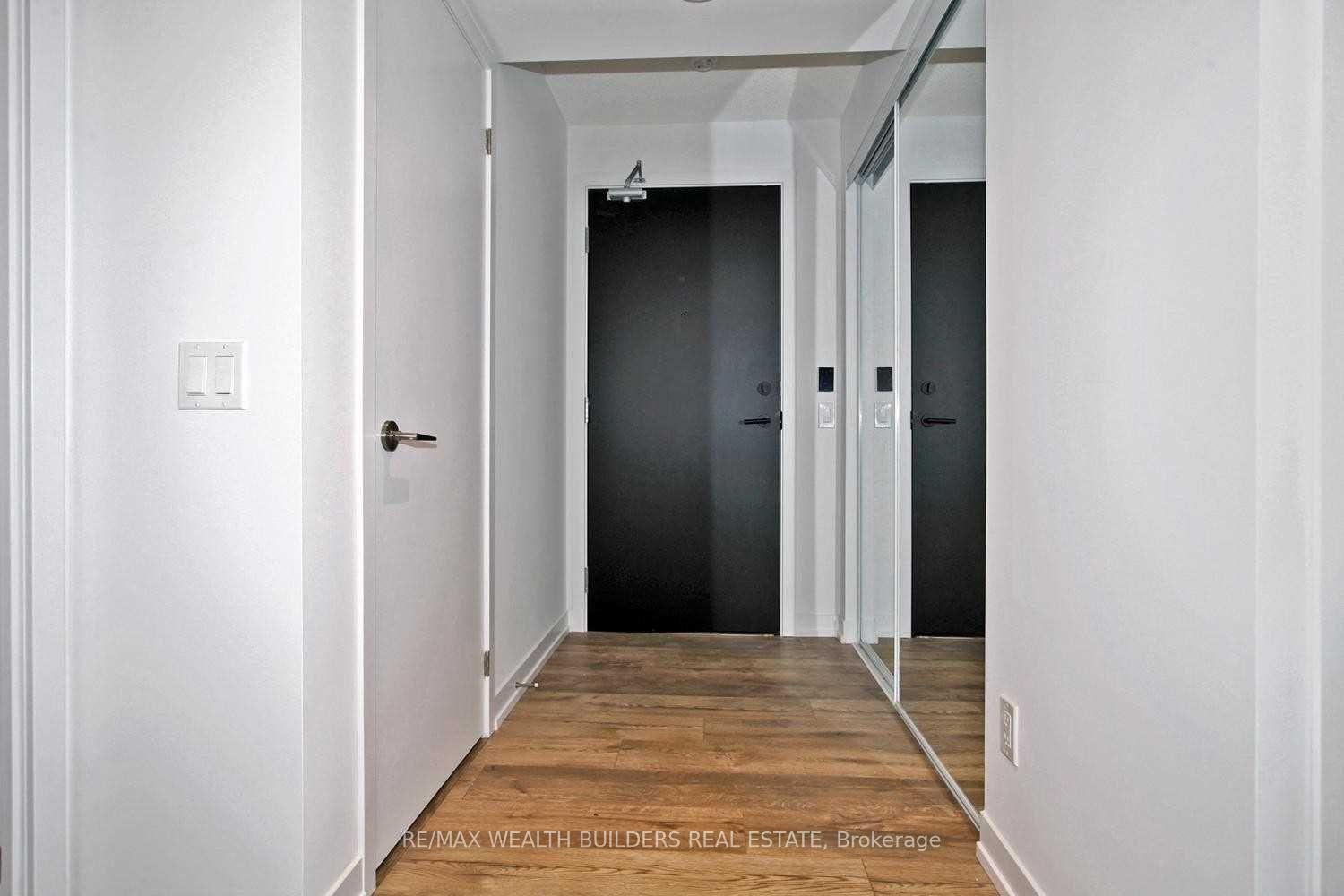 Photo 20 of Unit 1513, 125 Redpath Avenue, Toronto, Mount Pleasant West — HOMEH