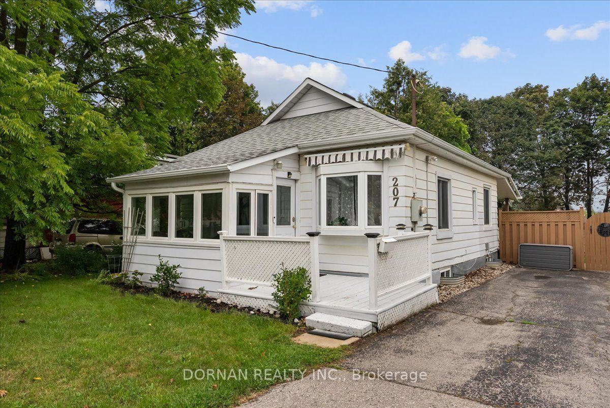 Photo 1 of 207 Verdun Road, Oshawa, Central — HOMEH