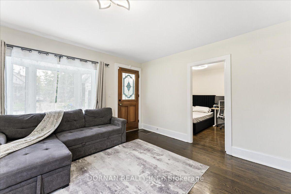 Photo 5 of 207 Verdun Road, Oshawa, Central — HOMEH