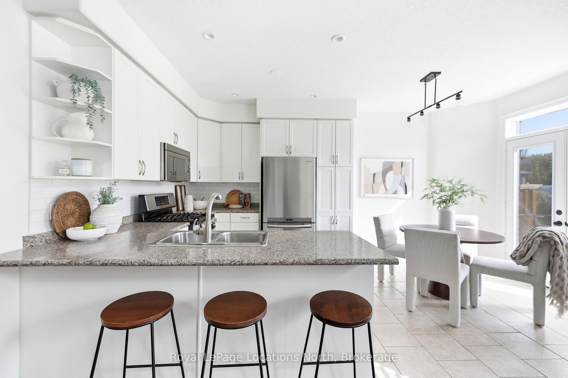 Photo 10 of 15 Clark Street, Collingwood — HOMEH