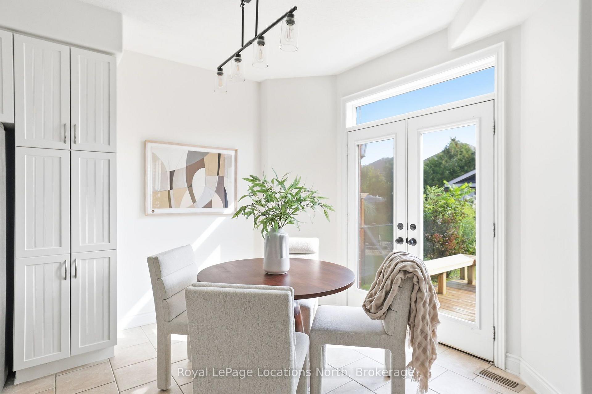 Photo 16 of 15 Clark Street, Collingwood — HOMEH