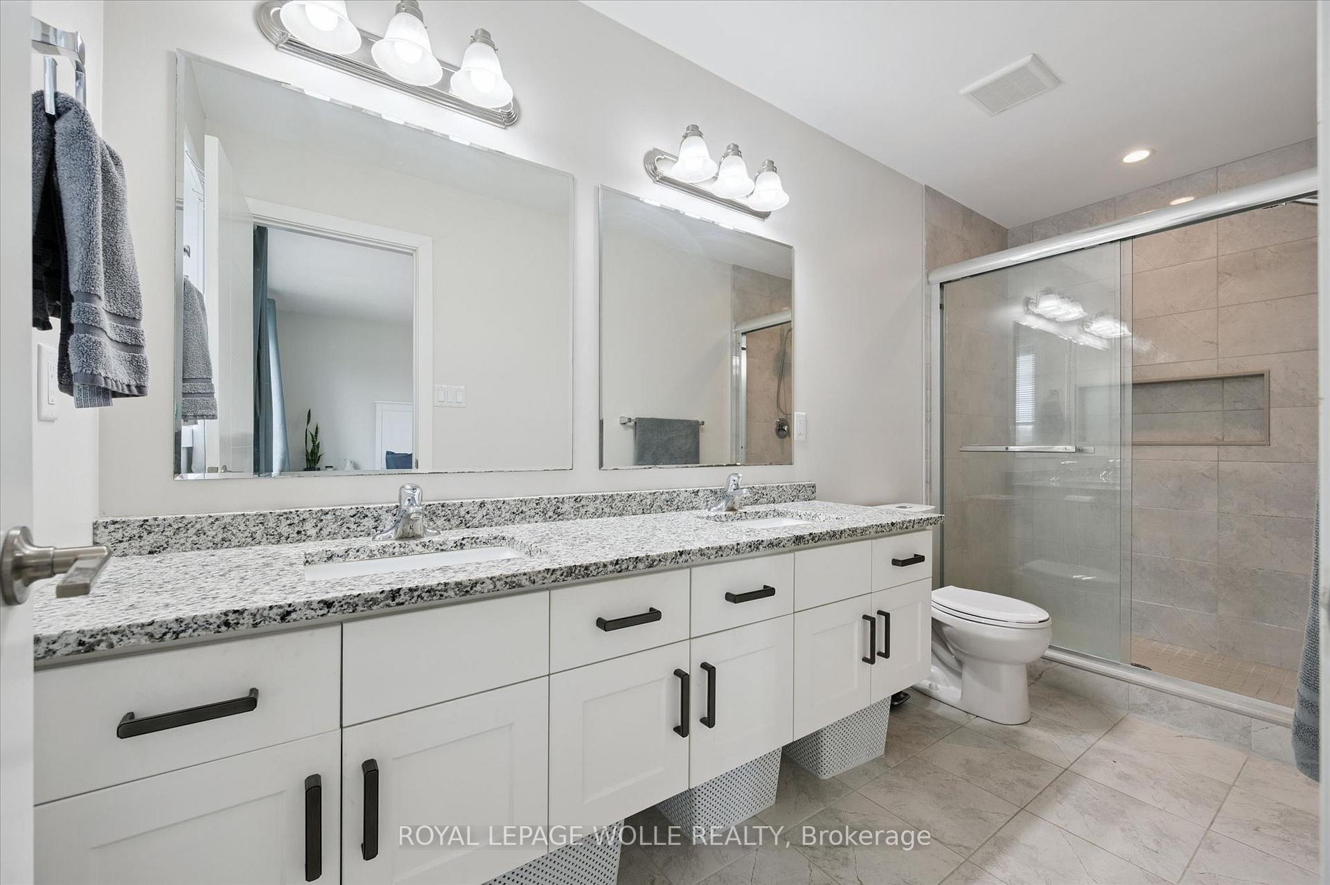 Photo 25 of 873 Robert Ferrie Drive, Kitchener, Doon South — HOMEH