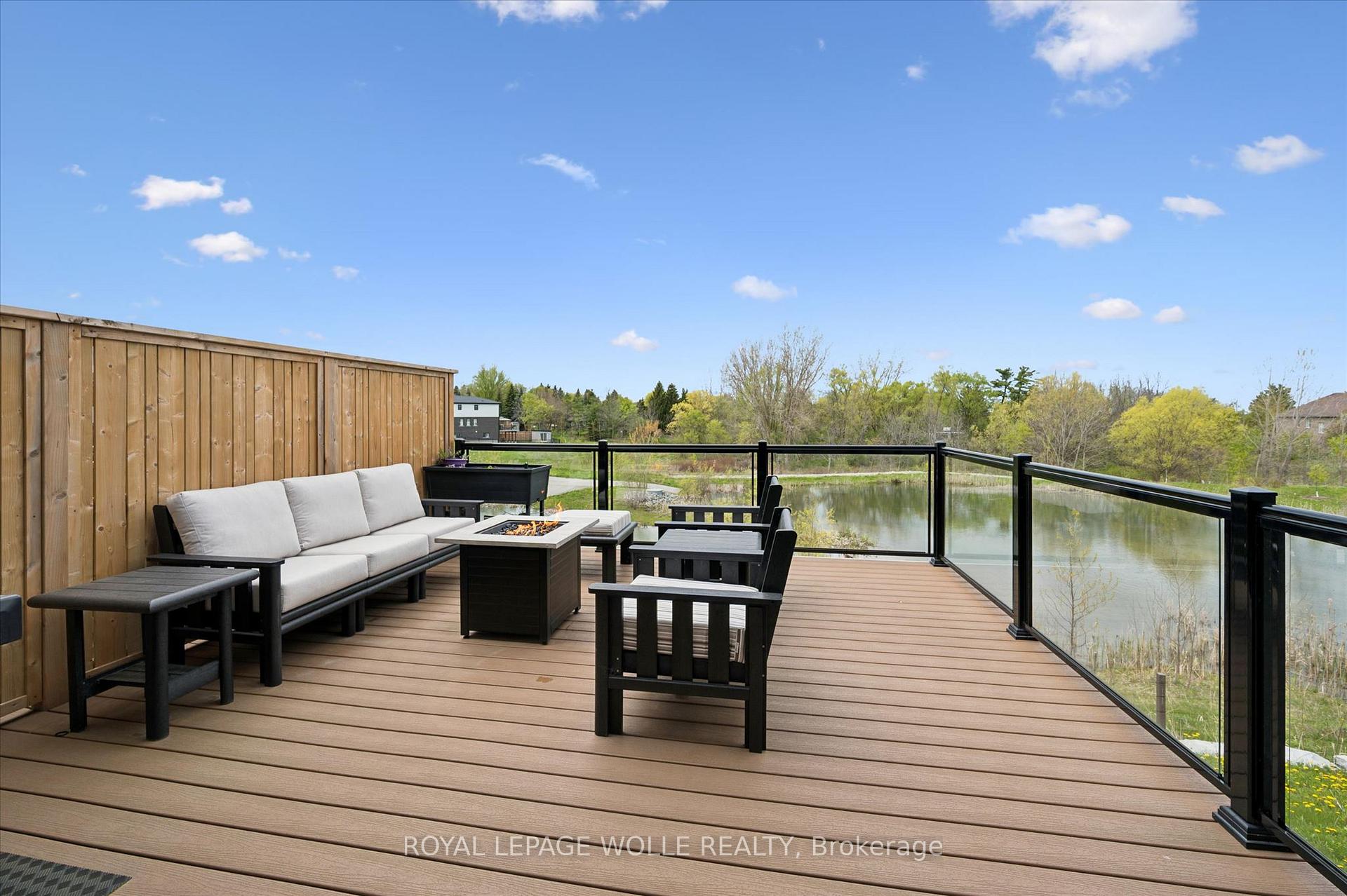 Photo 36 of 873 Robert Ferrie Drive, Kitchener, Doon South — HOMEH