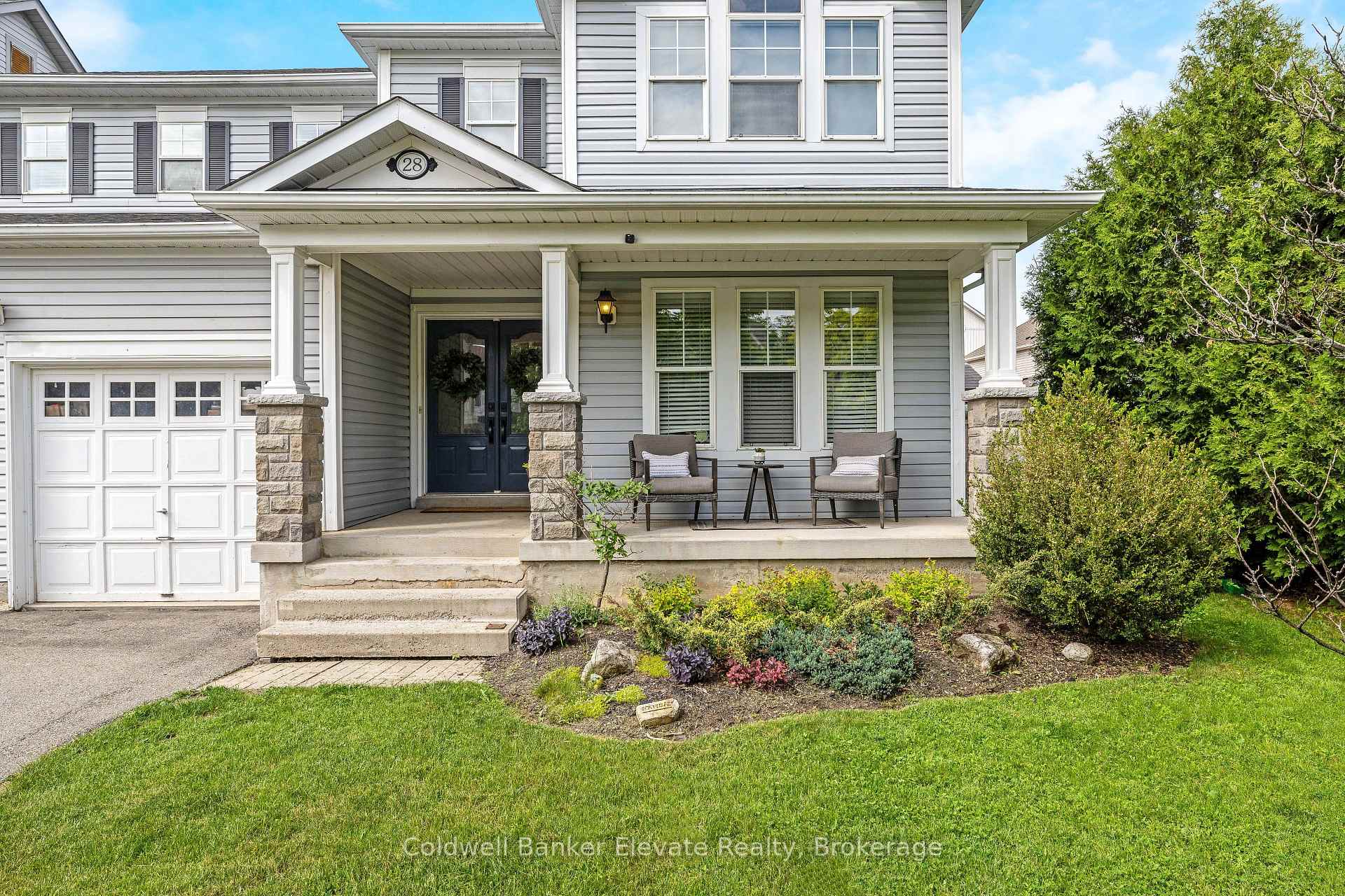 Photo 6 of 28 Brown's Crescent, Halton Hills, Acton — HOMEH