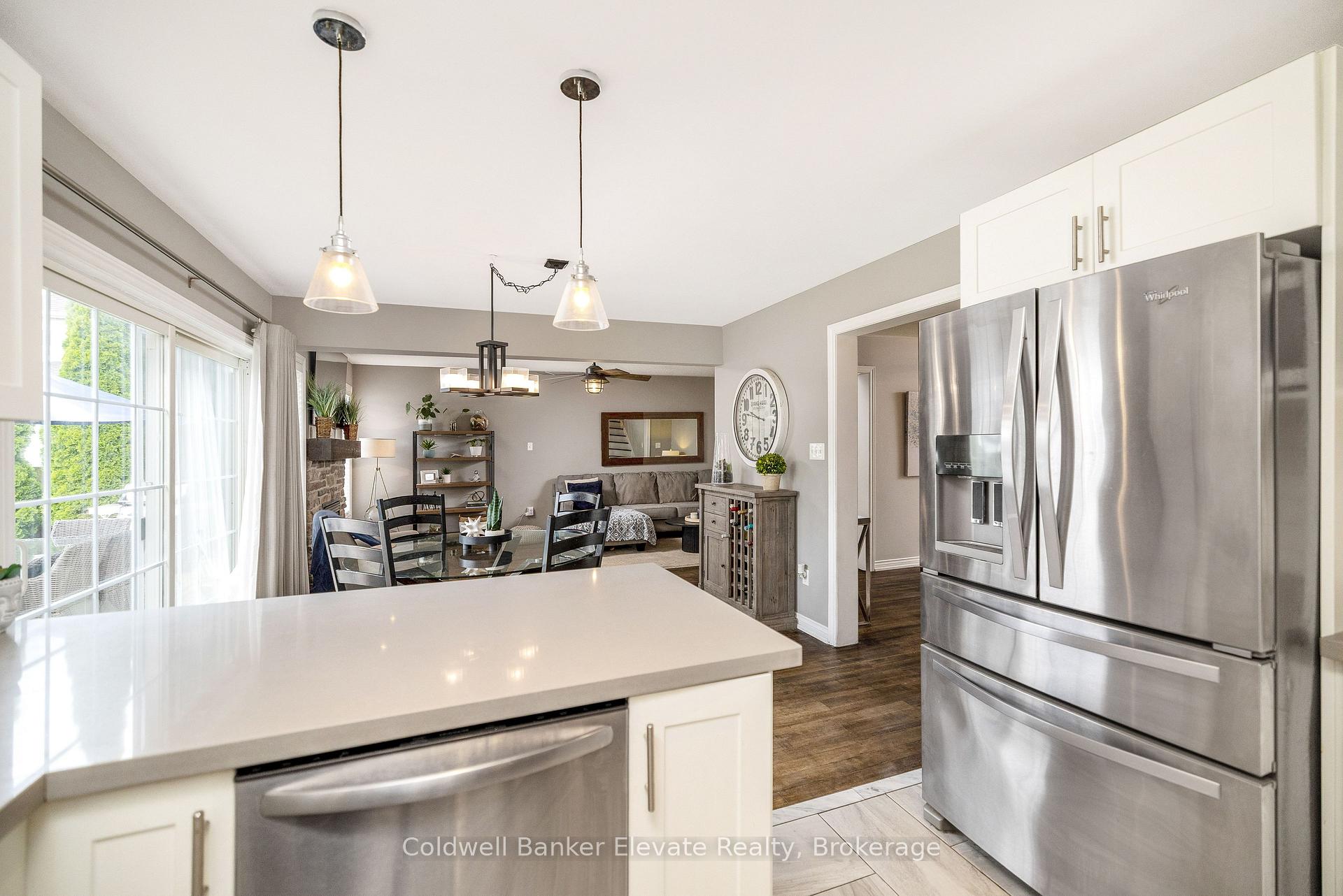 Photo 20 of 28 Brown's Crescent, Halton Hills, Acton — HOMEH