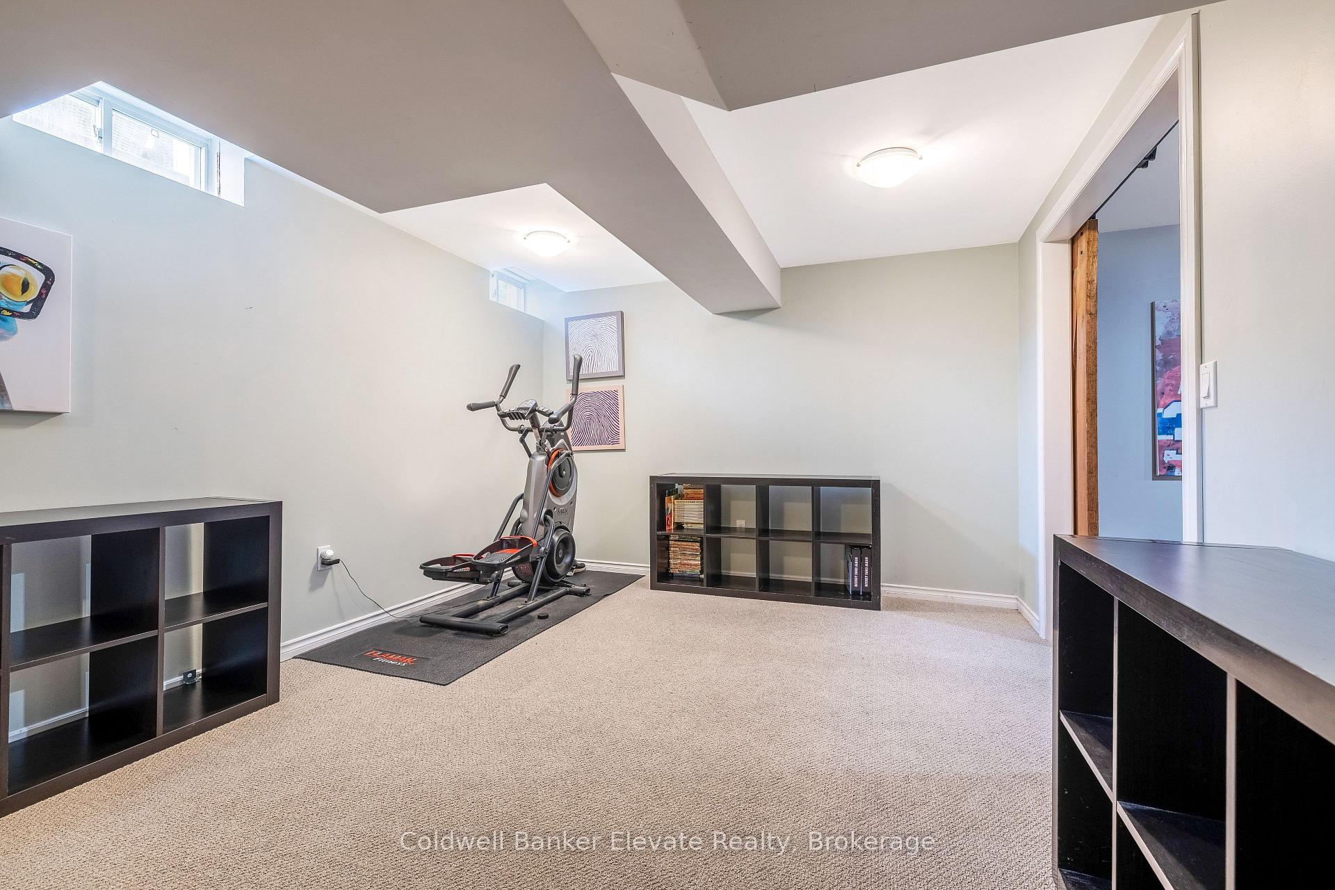 Photo 40 of 28 Brown's Crescent, Halton Hills, Acton — HOMEH
