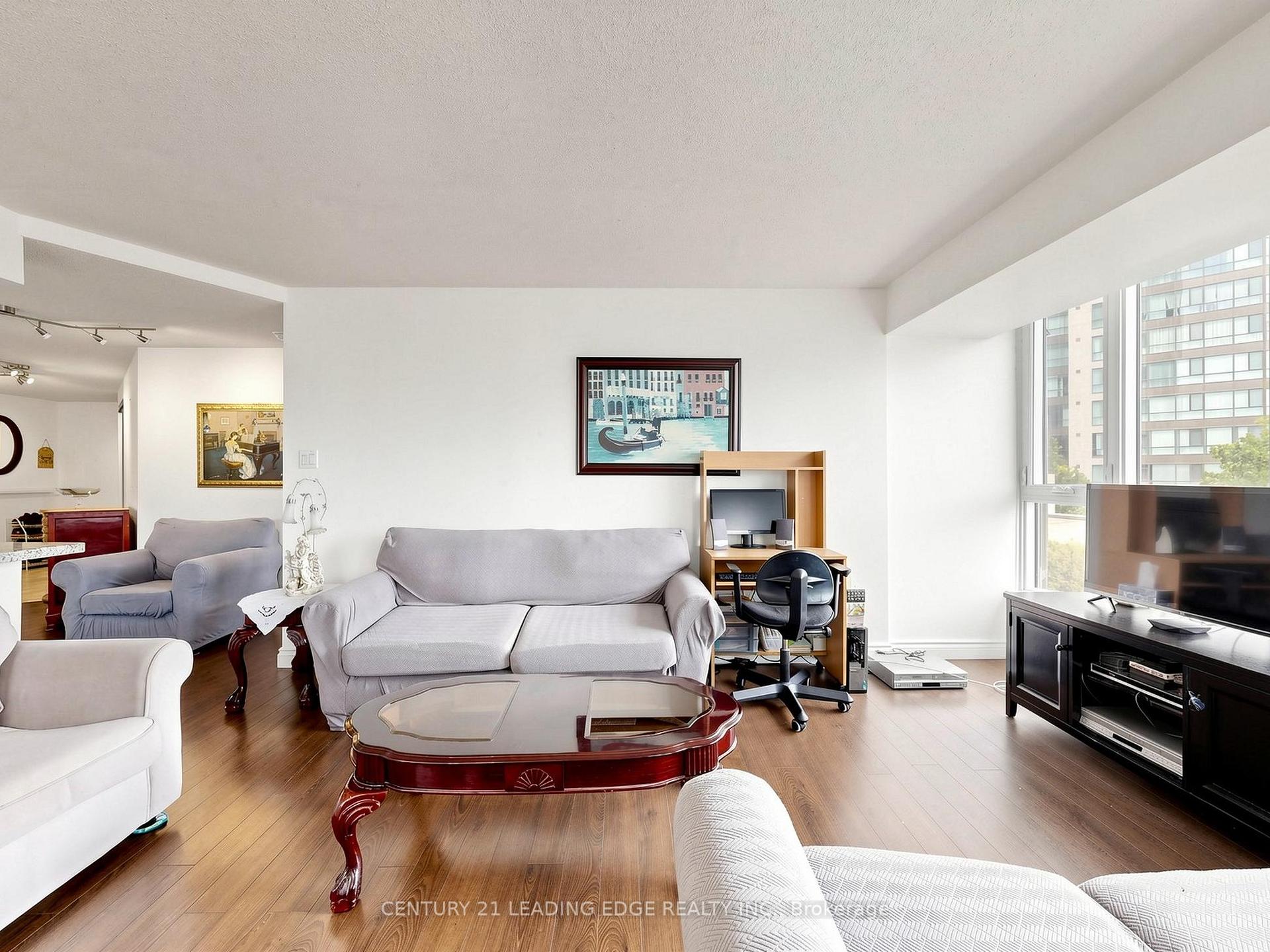 Photo 14 of Unit 204, 3231 Eglinton Avenue E, Scarborough, Scarborough Village — HOMEH
