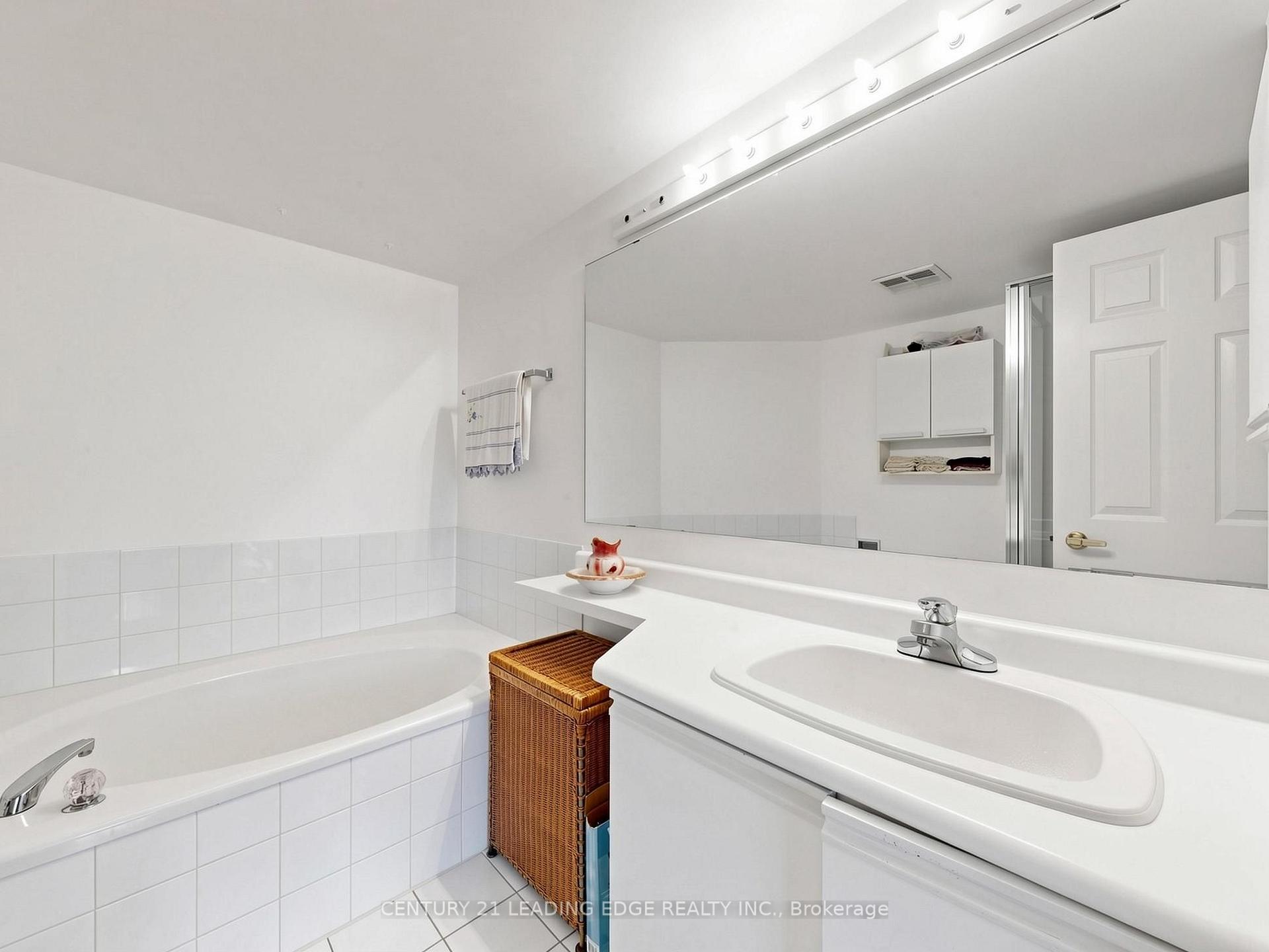 Photo 27 of Unit 204, 3231 Eglinton Avenue E, Scarborough, Scarborough Village — HOMEH