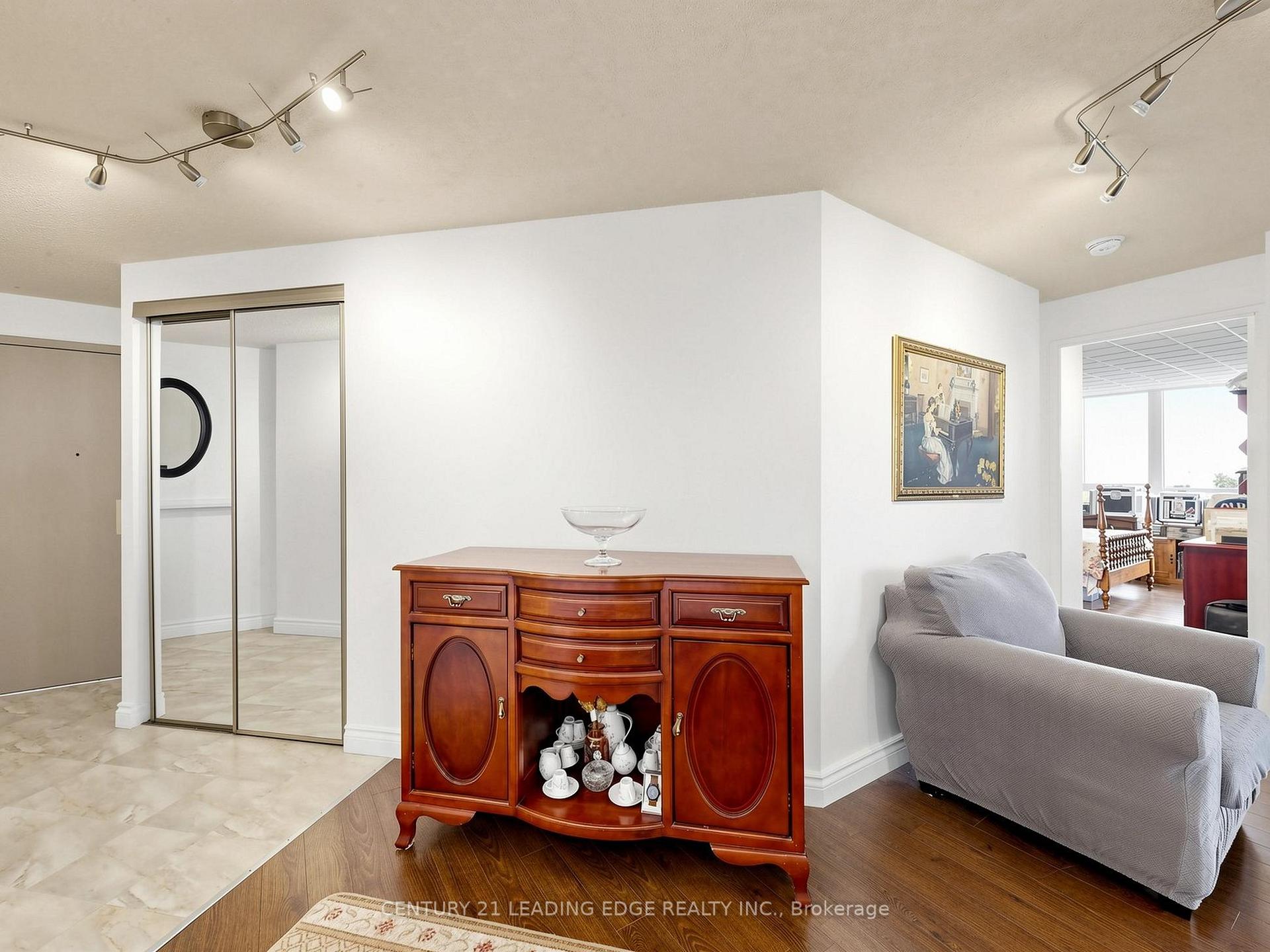 Photo 33 of Unit 204, 3231 Eglinton Avenue E, Scarborough, Scarborough Village — HOMEH