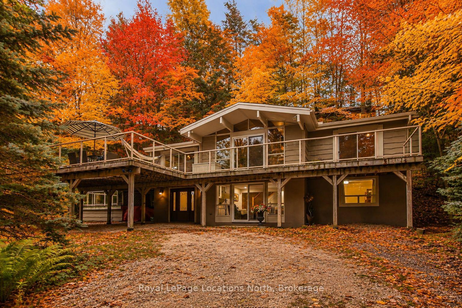 Photo 1 of 143 St Moritz Crescent, Blue Mountains — HOMEH