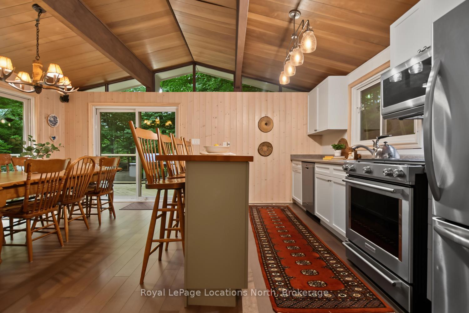 Photo 26 of 143 St Moritz Crescent, Blue Mountains — HOMEH