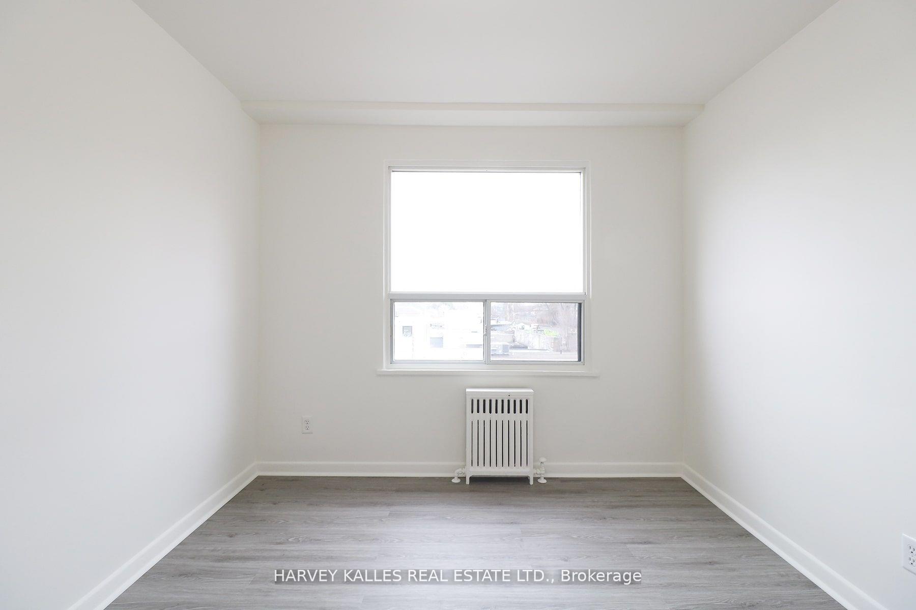 Photo 13 of Unit 209, 500 Gilbert Avenue, Toronto, Caledonia-Fairbank — HOMEH