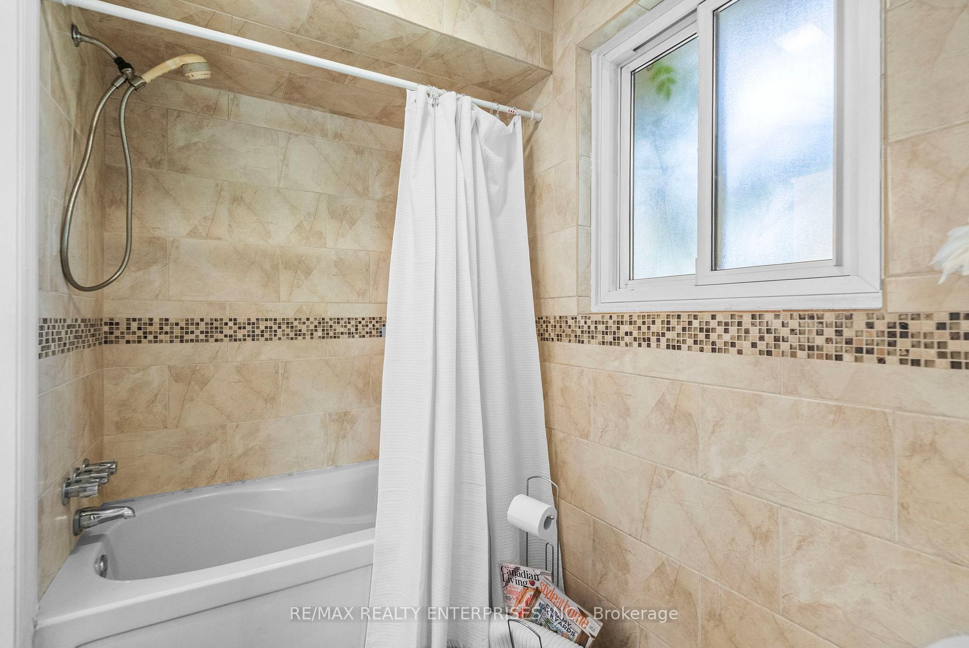 Photo 16 of 1083 Melton Drive, Mississauga, Lakeview — HOMEH