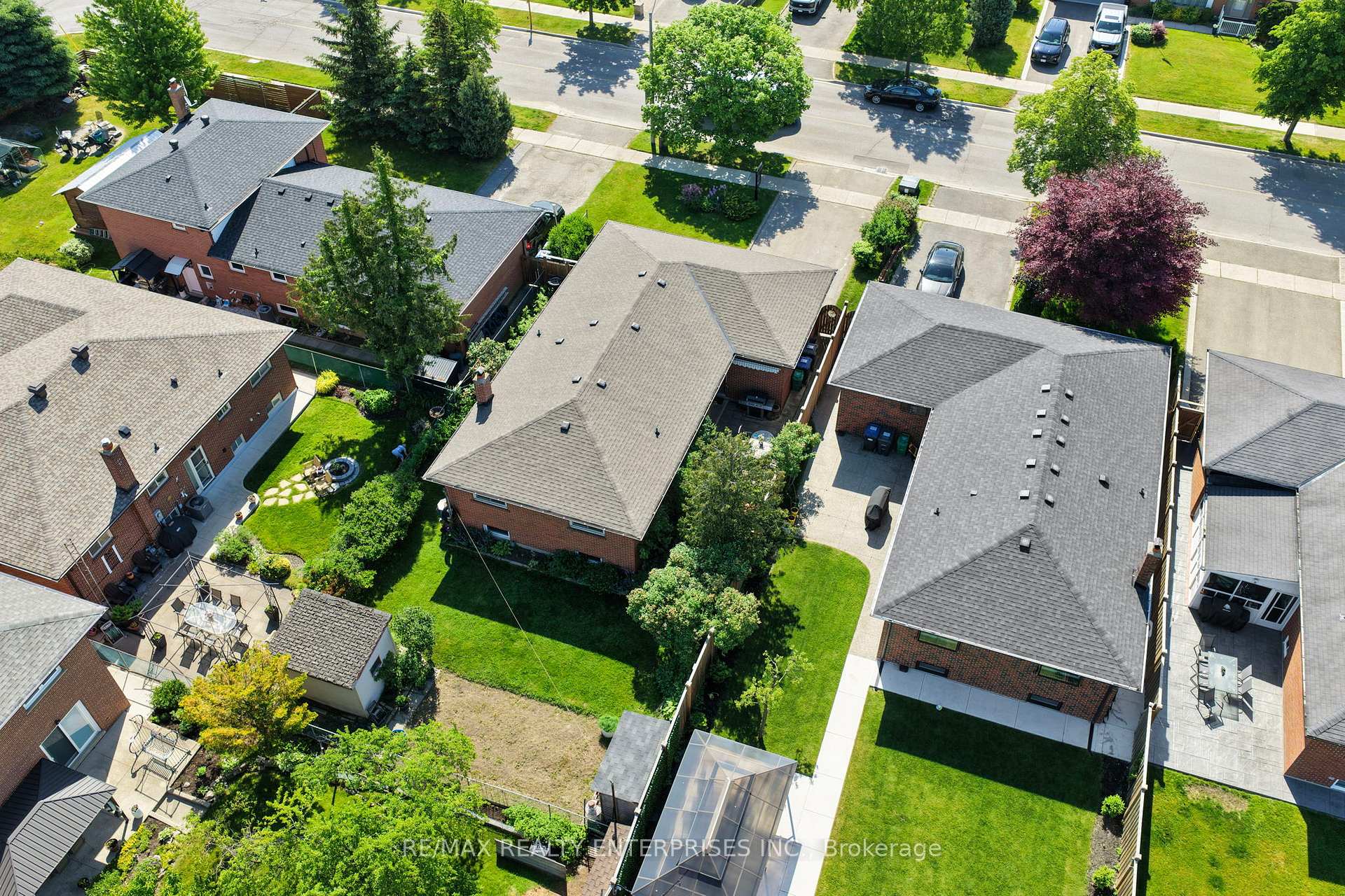 Photo 41 of 1083 Melton Drive, Mississauga, Lakeview — HOMEH