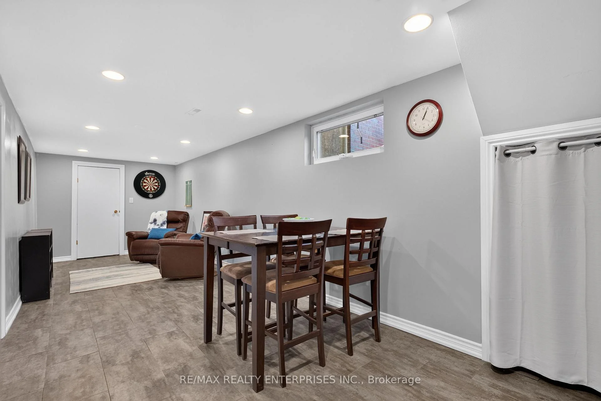 Photo 31 of 1083 Melton Drive, Mississauga, Lakeview — HOMEH