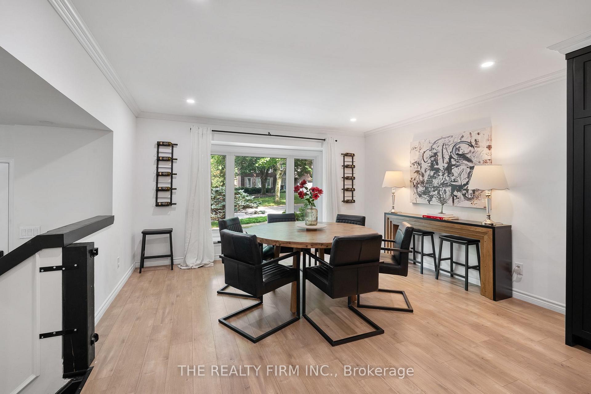 Photo 8 of 7 Somerset Crescent, London, South K — HOMEH