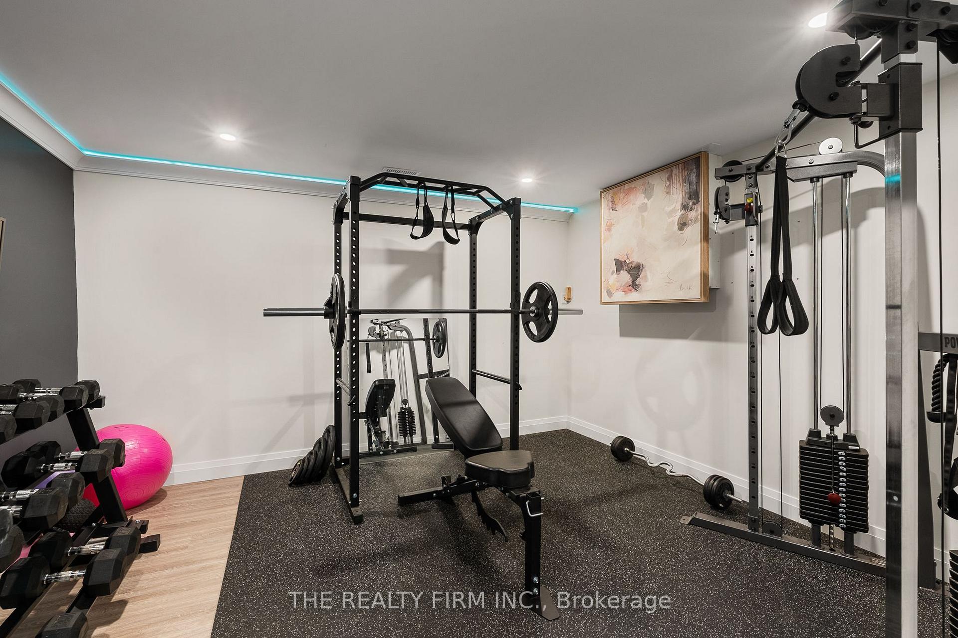 Photo 37 of 7 Somerset Crescent, London, South K — HOMEH