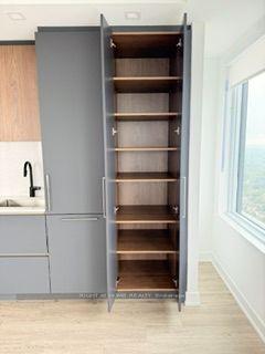 Photo 10 of Unit 4809, 609 Sherbourne Street, Toronto, North St. James Town — HOMEH