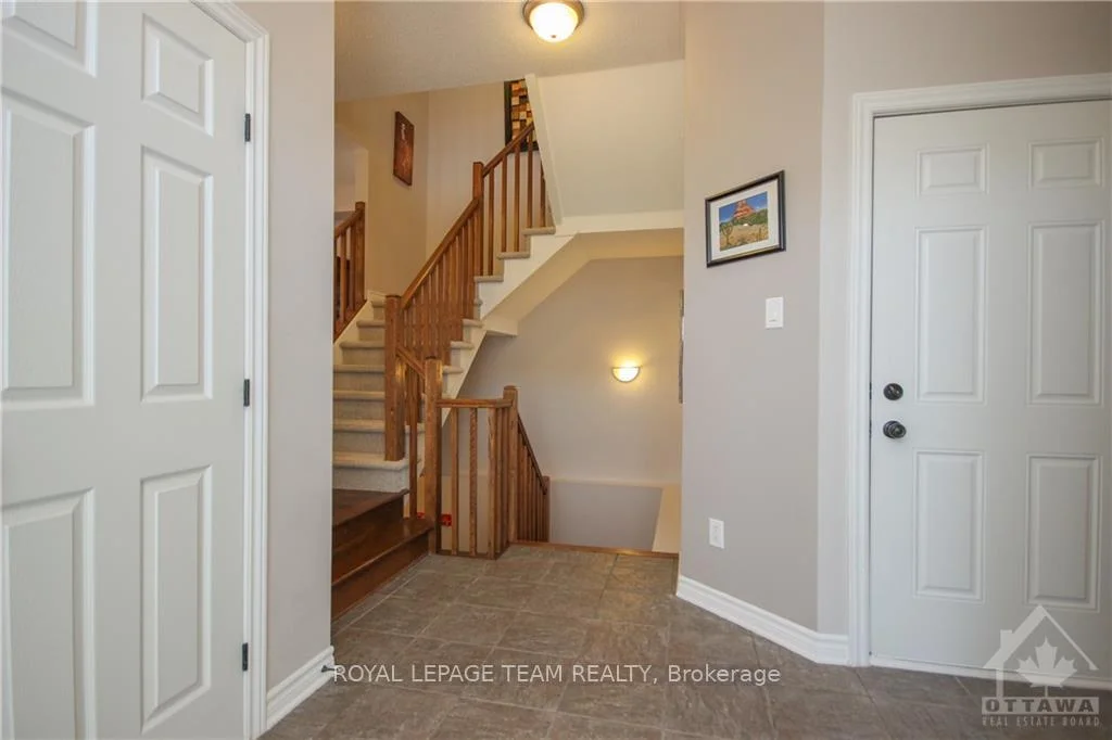 Photo 6 of 174 Mojave Crescent, Ottawa, Stittsville (North) — HOMEH