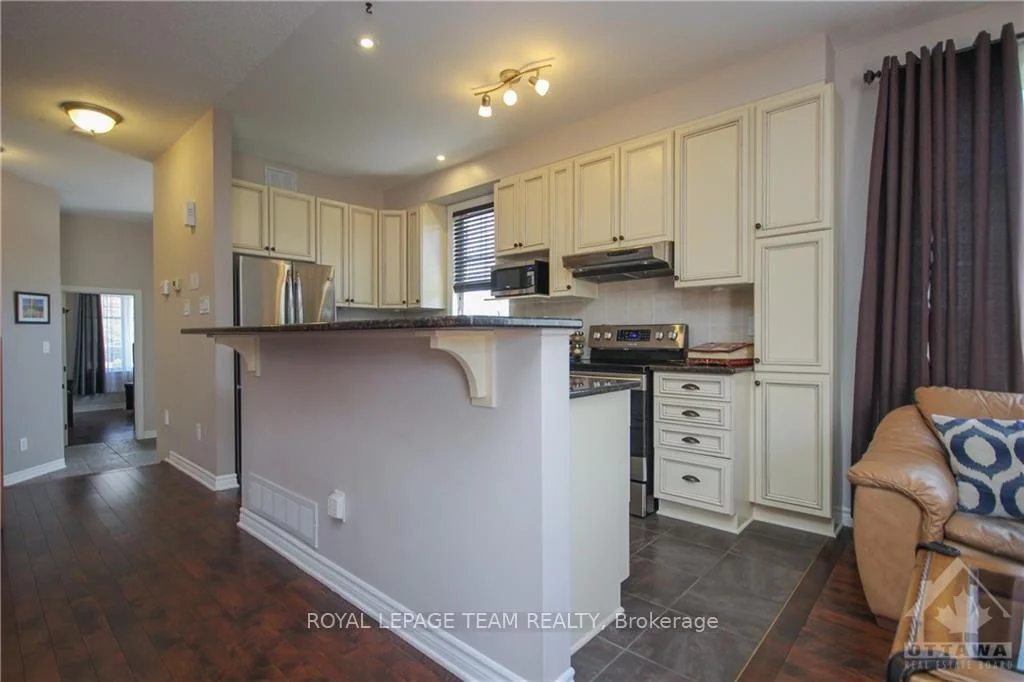 Photo 18 of 174 Mojave Crescent, Ottawa, Stittsville (North) — HOMEH
