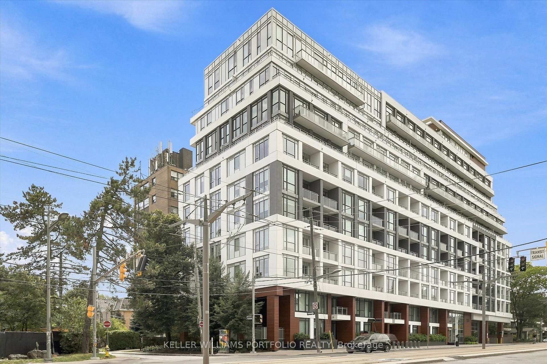 Photo 2 of Unit 306, 223 St. Clair Avenue W, Toronto, Casa Loma — HOMEH
