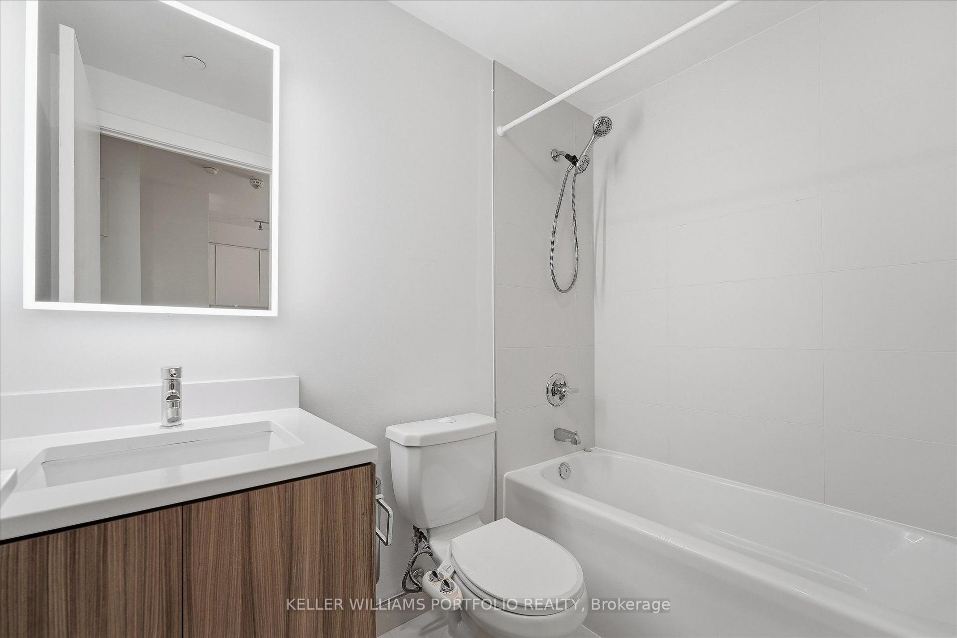 Photo 6 of Unit 306, 223 St. Clair Avenue W, Toronto, Casa Loma — HOMEH