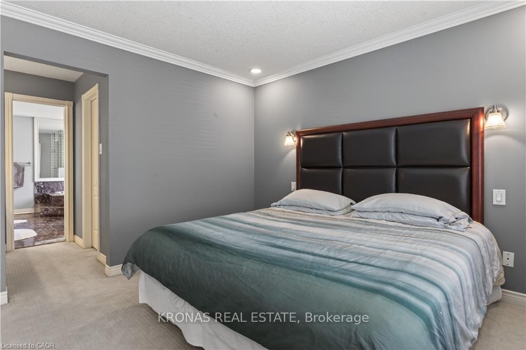 Photo 30 of 85 Waterford Crescent, Hamilton, Lakeshore — HOMEH
