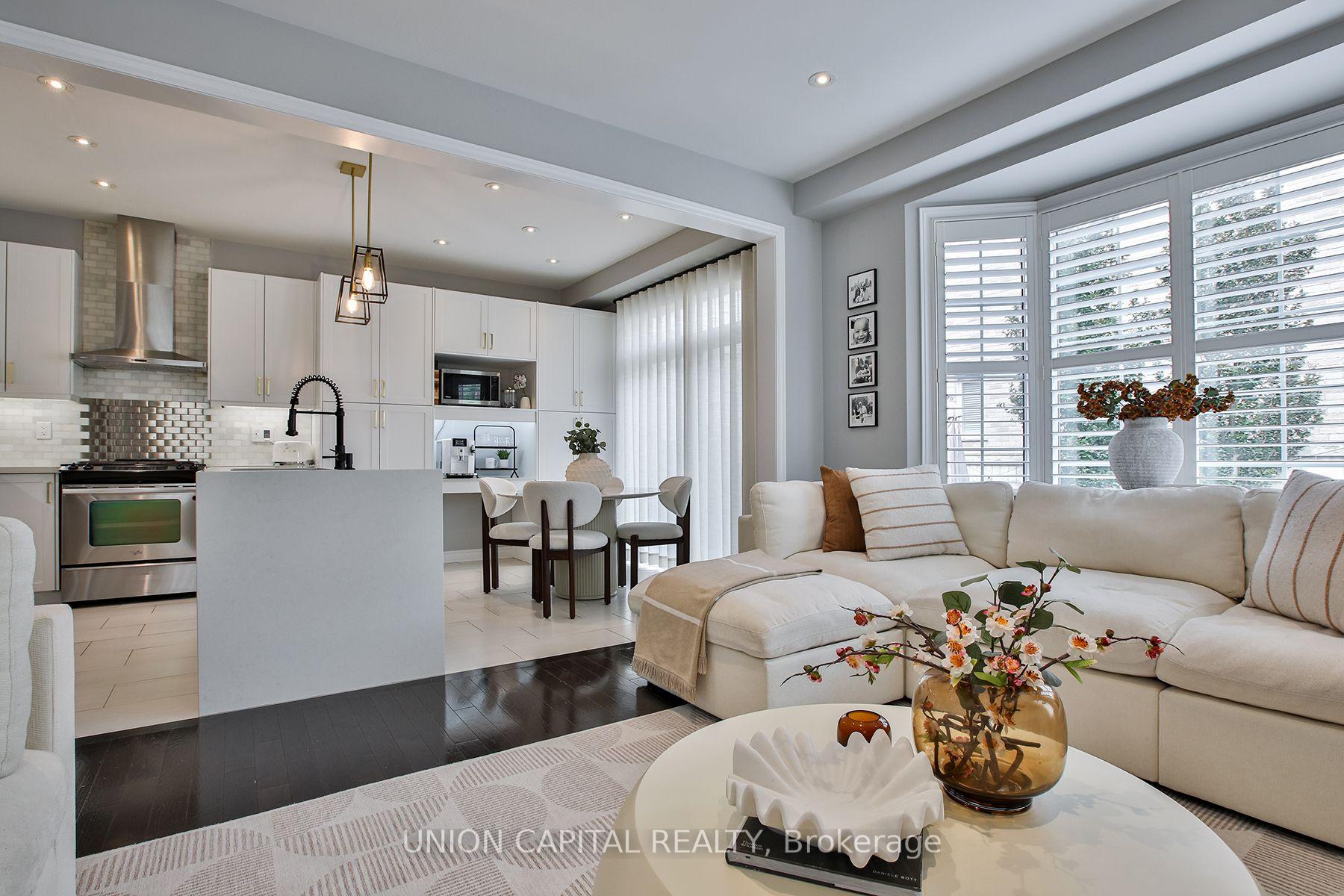 Photo 10 of 50 Christian Ritter Drive, Markham, Berczy — HOMEH