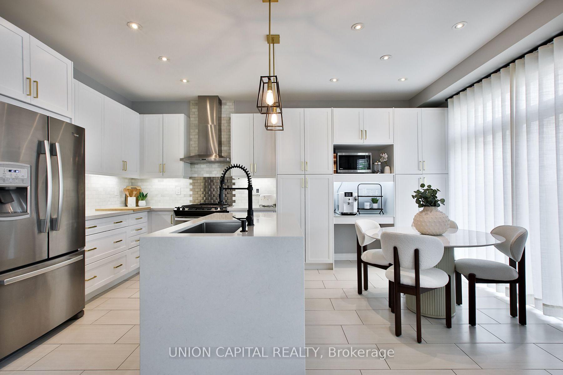 Photo 12 of 50 Christian Ritter Drive, Markham, Berczy — HOMEH