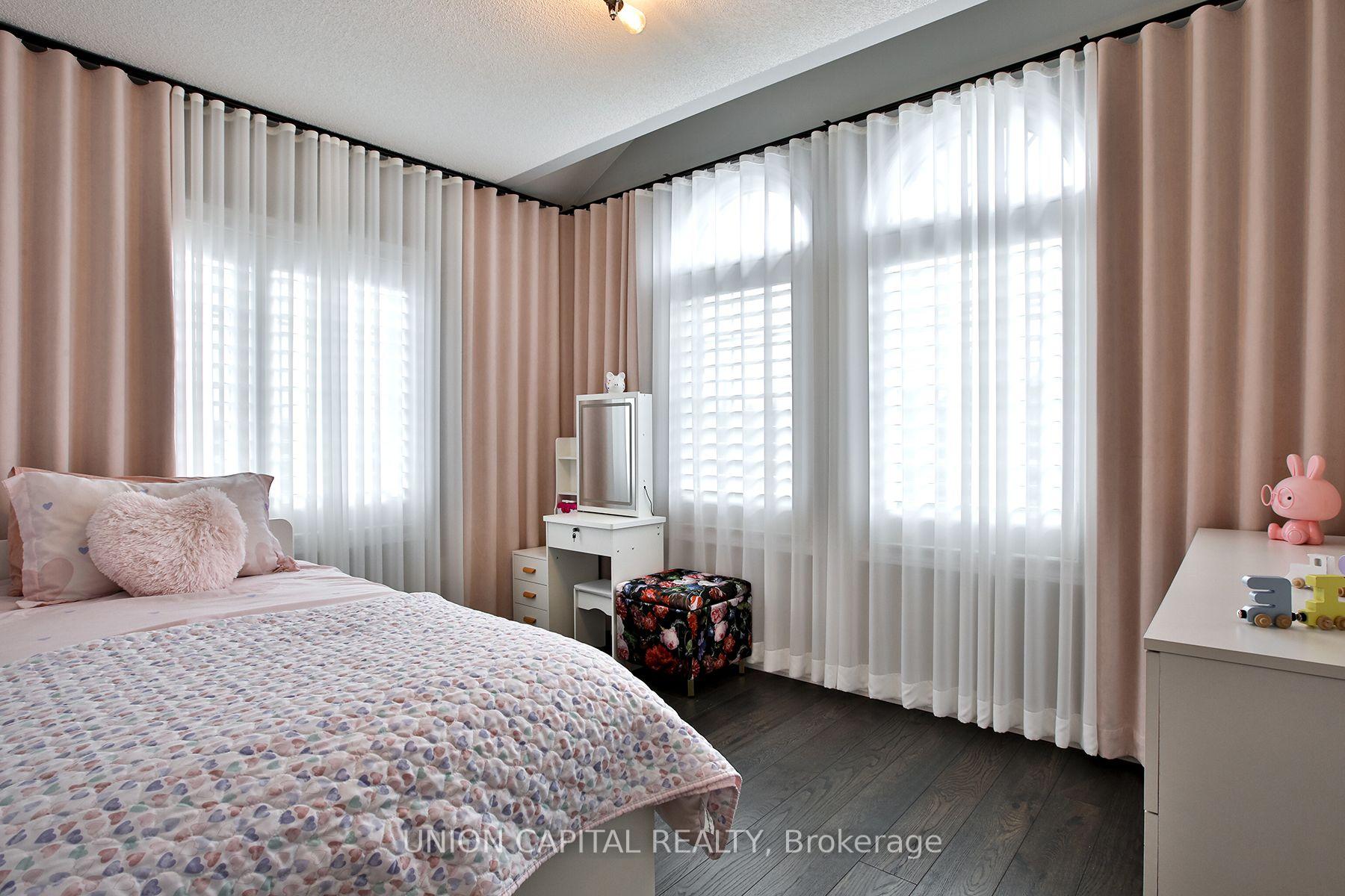 Photo 20 of 50 Christian Ritter Drive, Markham, Berczy — HOMEH
