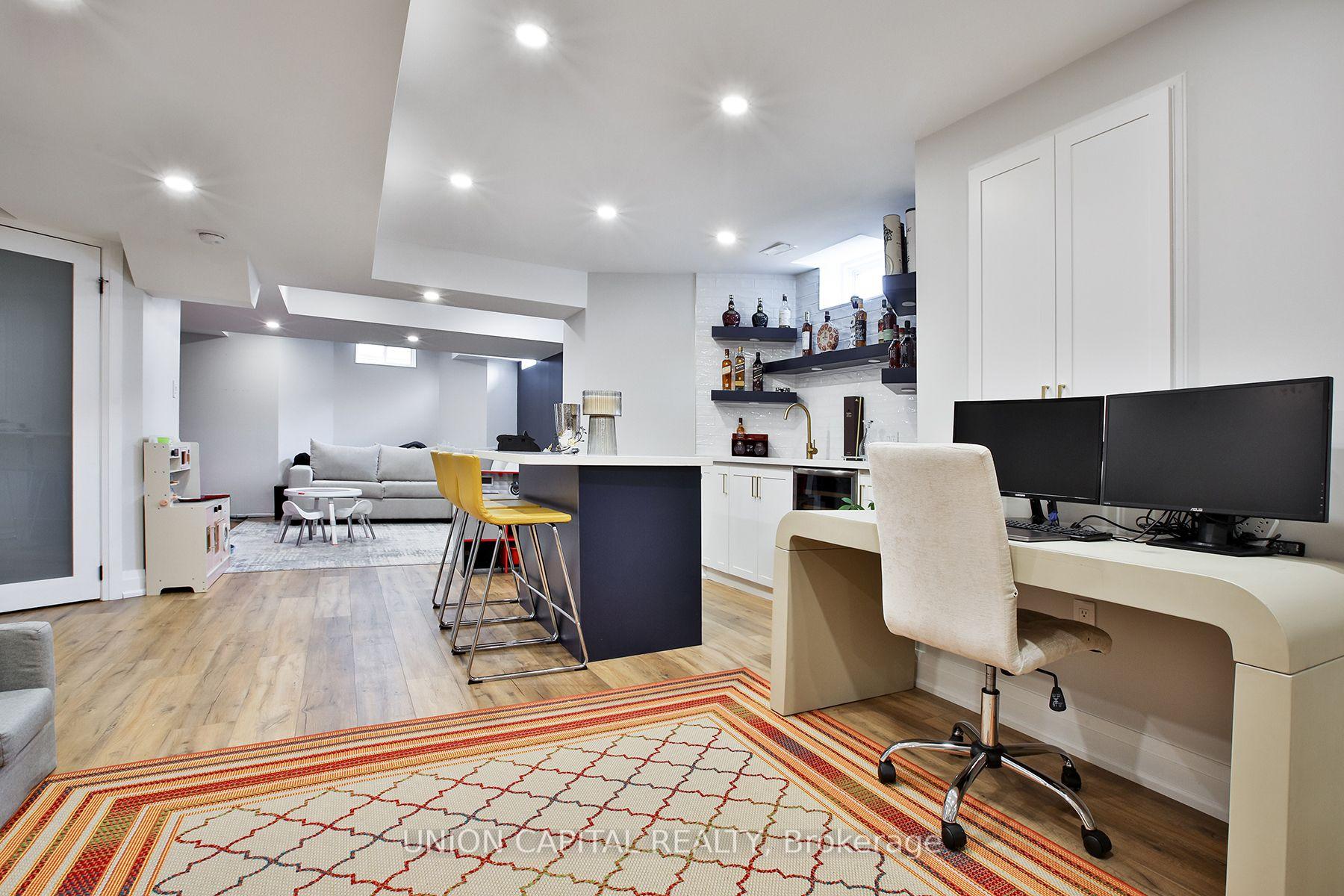 Photo 39 of 50 Christian Ritter Drive, Markham, Berczy — HOMEH