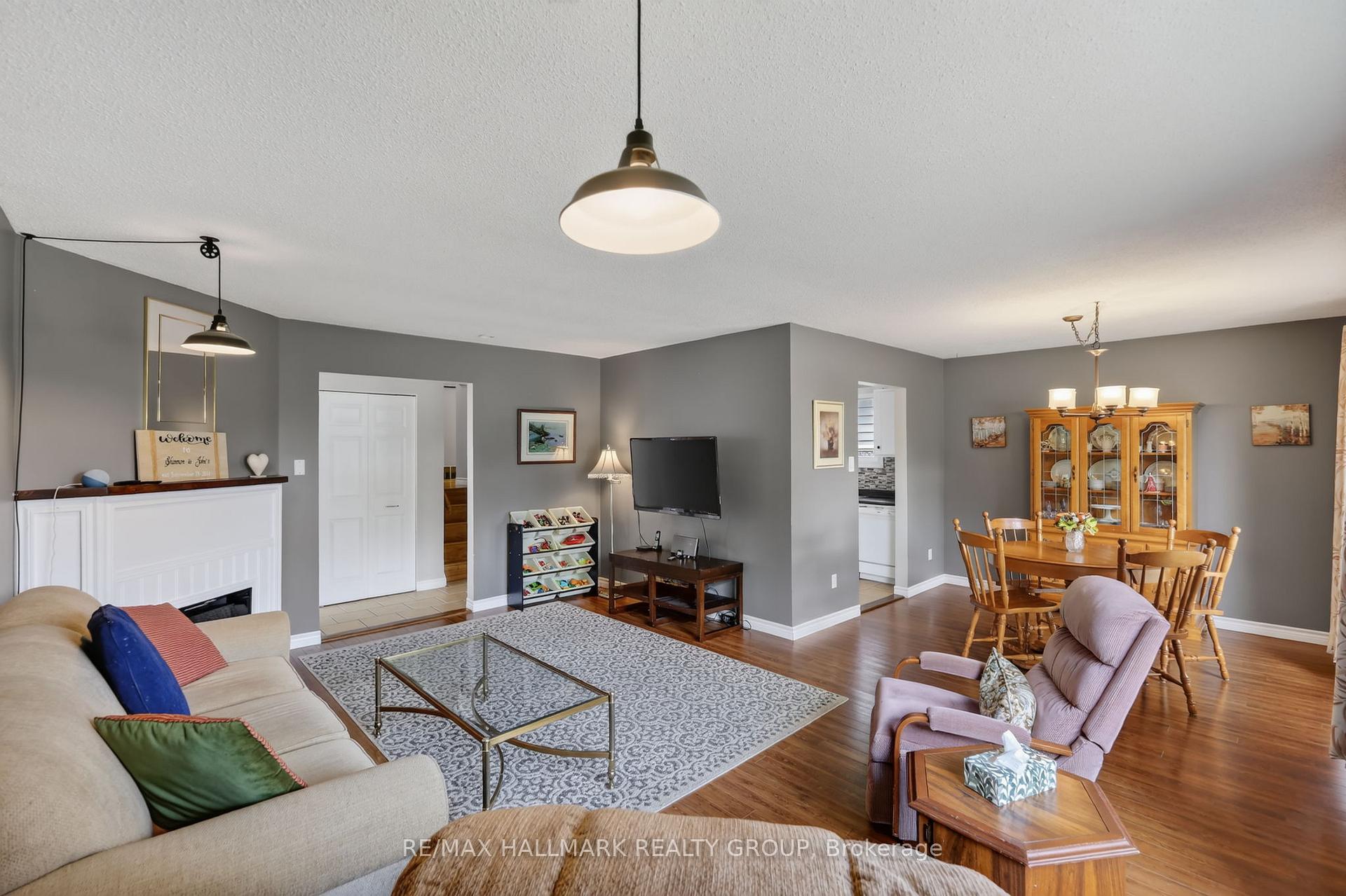 Photo 5 of 460 Pattie Drive, Carleton Place, Carleton Place — HOMEH