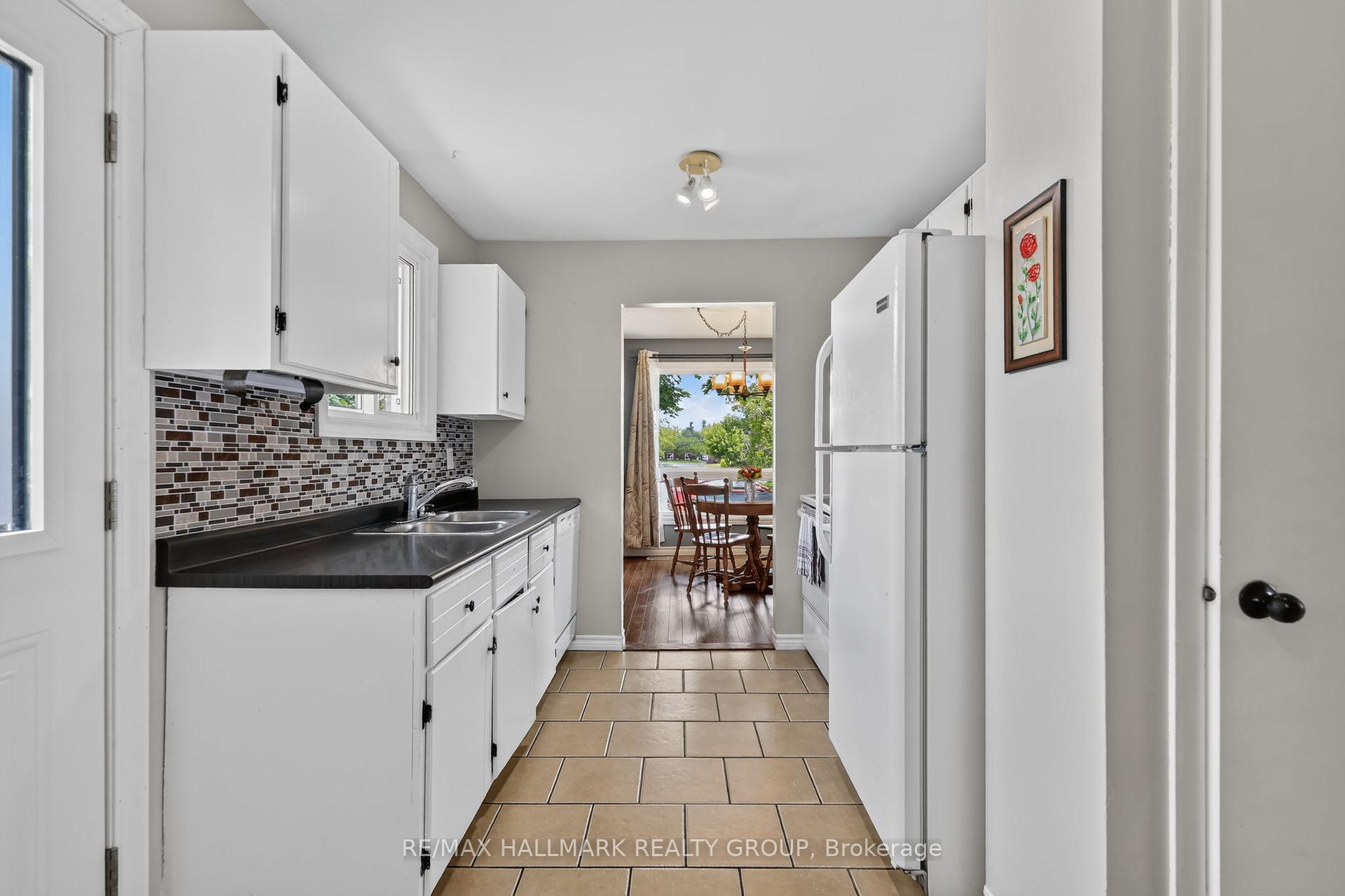 Photo 12 of 460 Pattie Drive, Carleton Place, Carleton Place — HOMEH