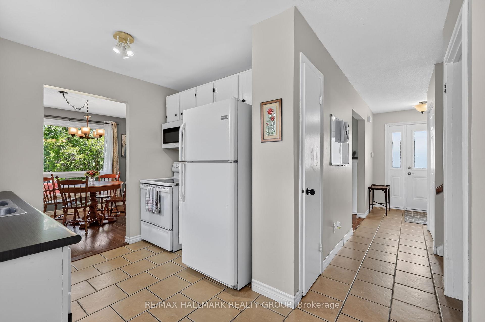 Photo 13 of 460 Pattie Drive, Carleton Place, Carleton Place — HOMEH